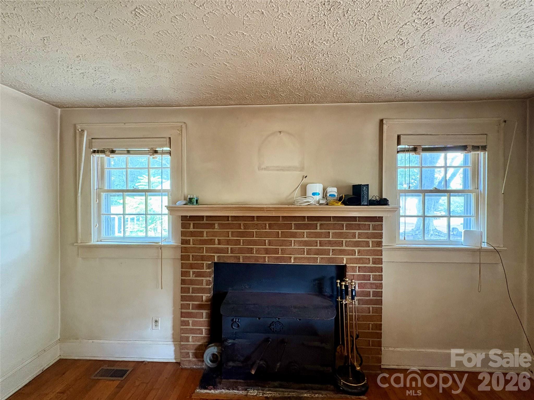 406 Circle Drive Property Photo 14