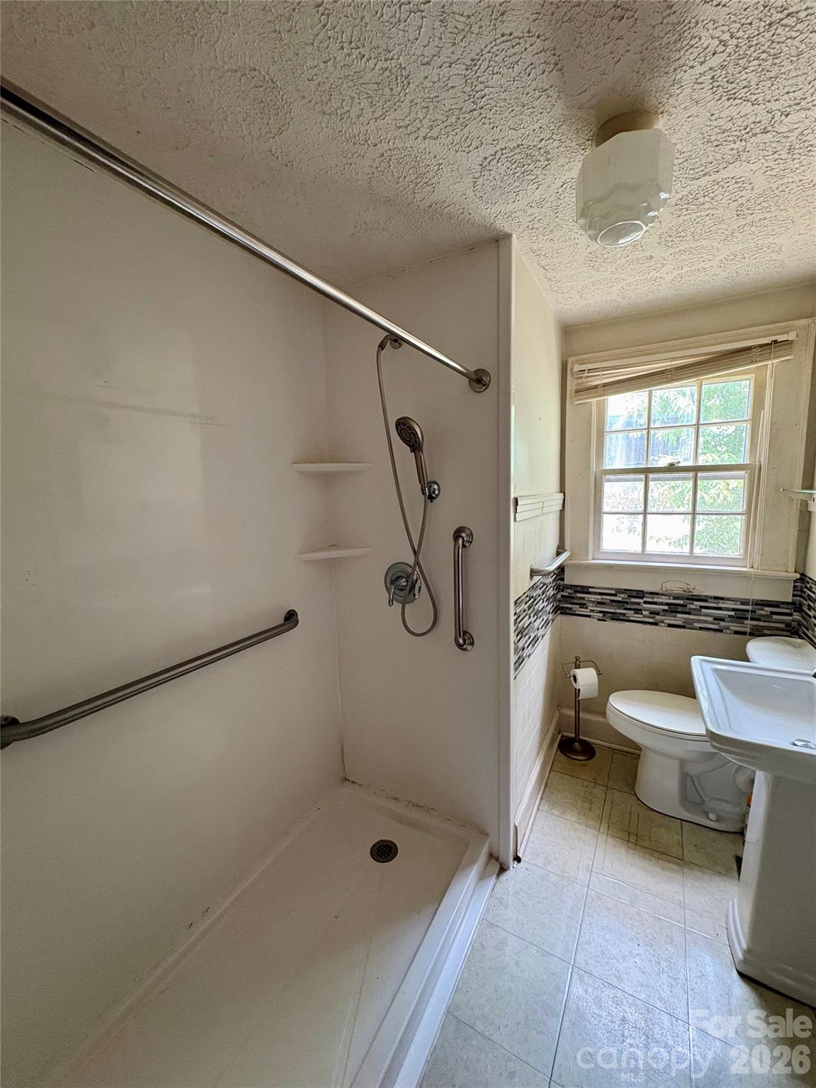 406 Circle Drive Property Photo 21