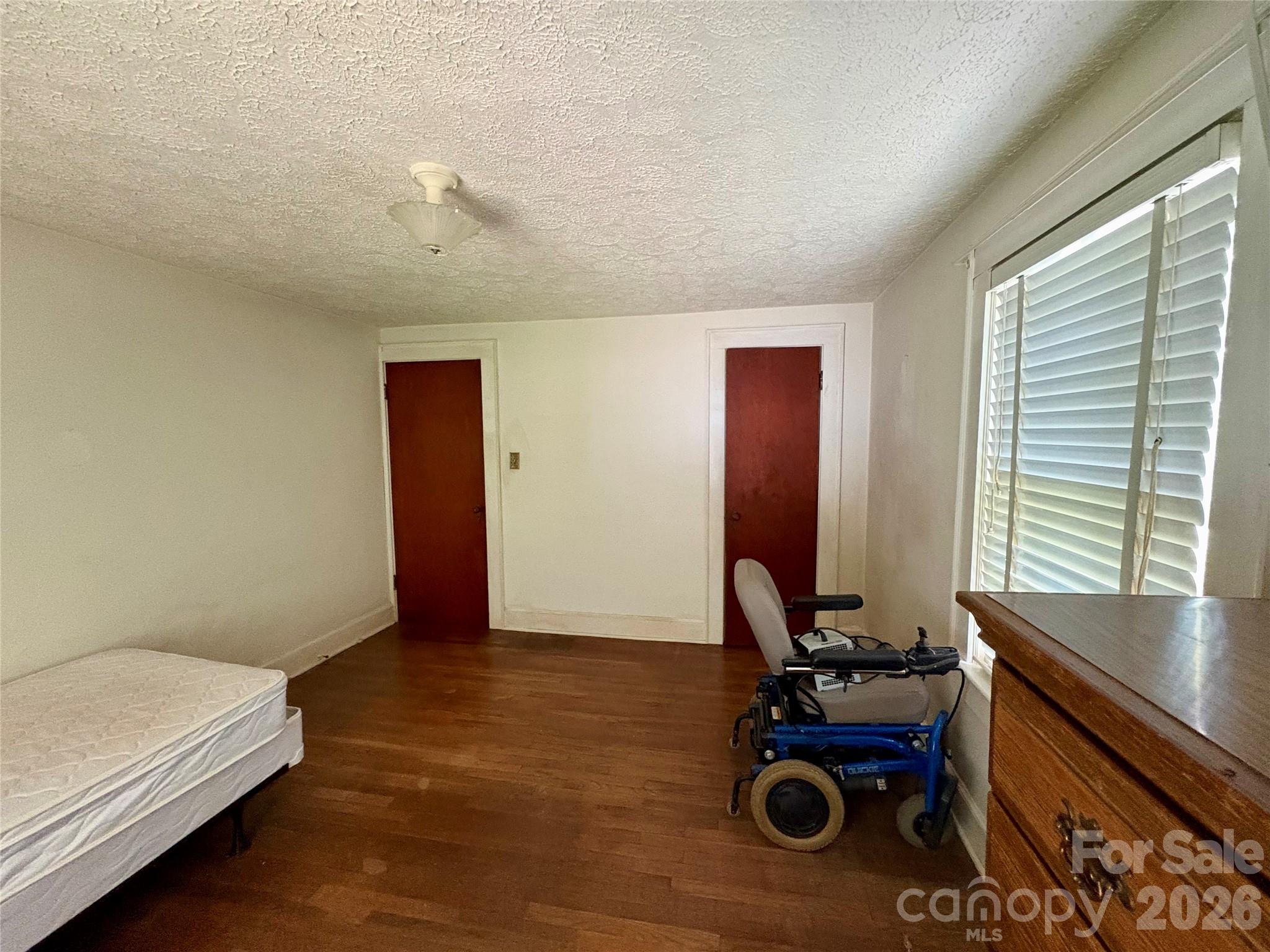 406 Circle Drive Property Photo 25