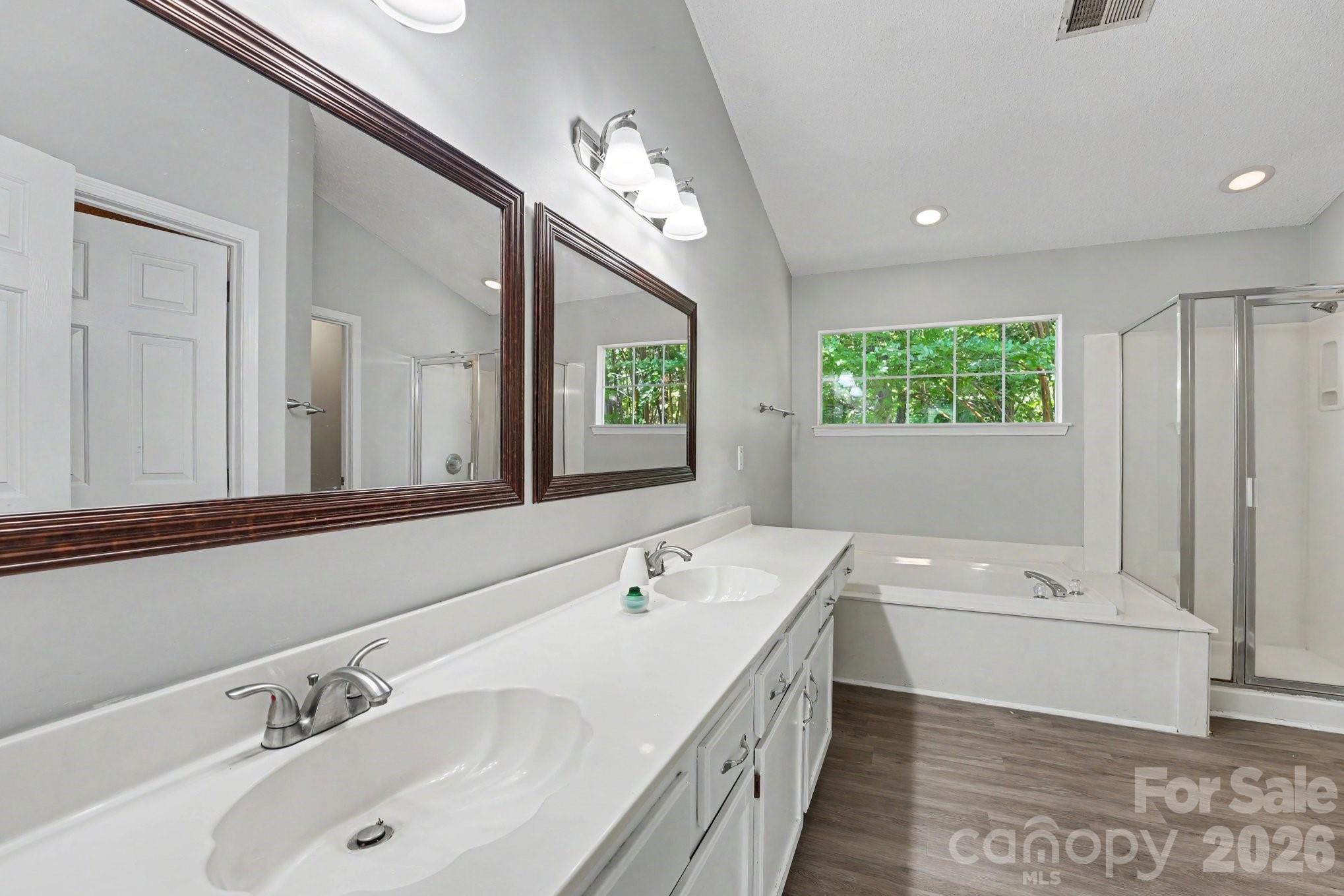 8716 Barrister Way Property Photo 11