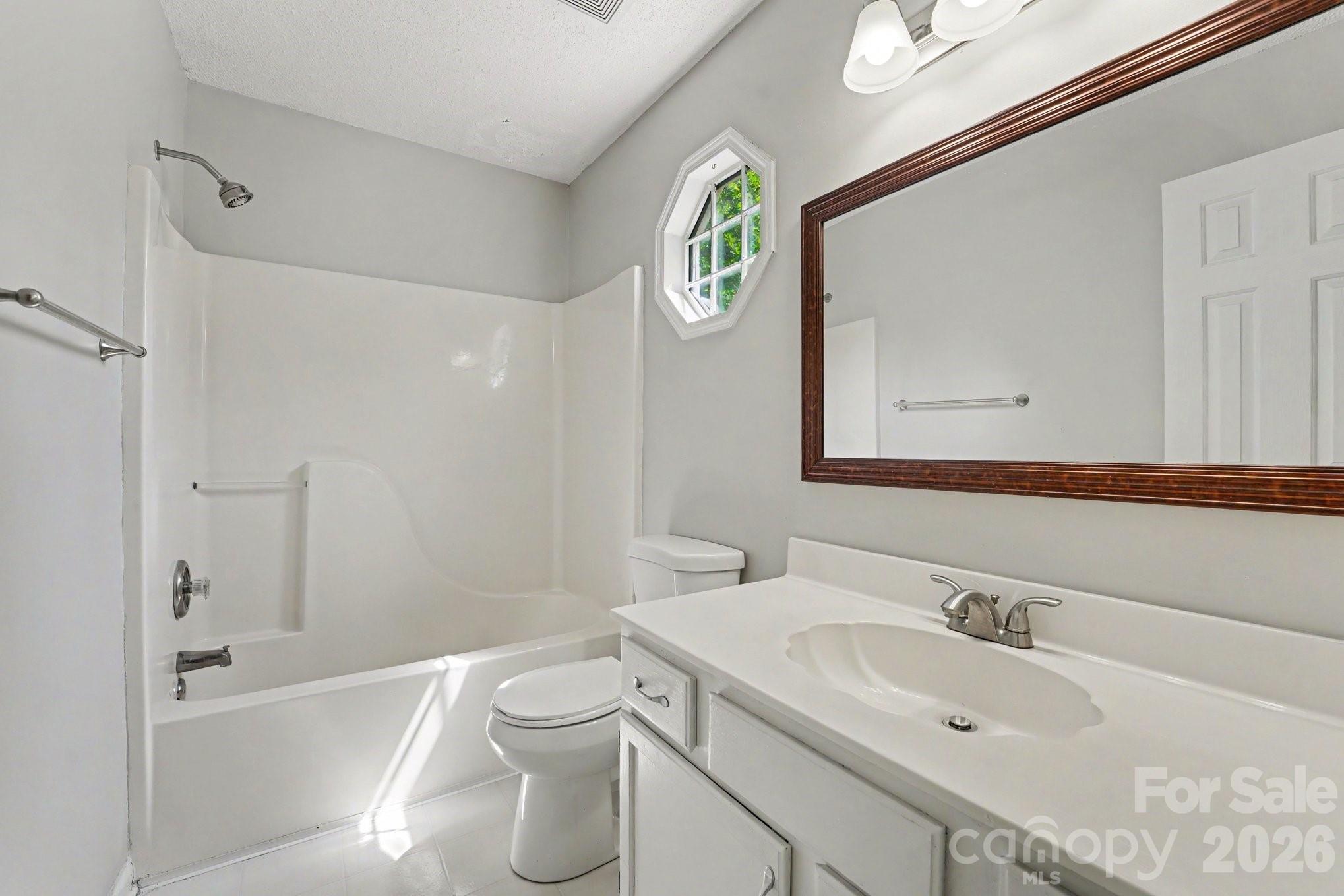 8716 Barrister Way Property Photo 12