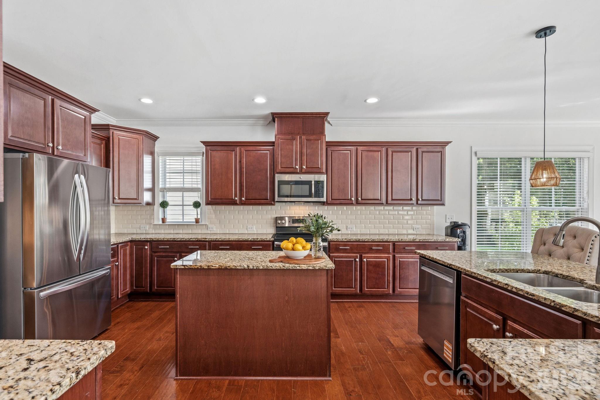 13147 Union Square Drive Property Photo 17