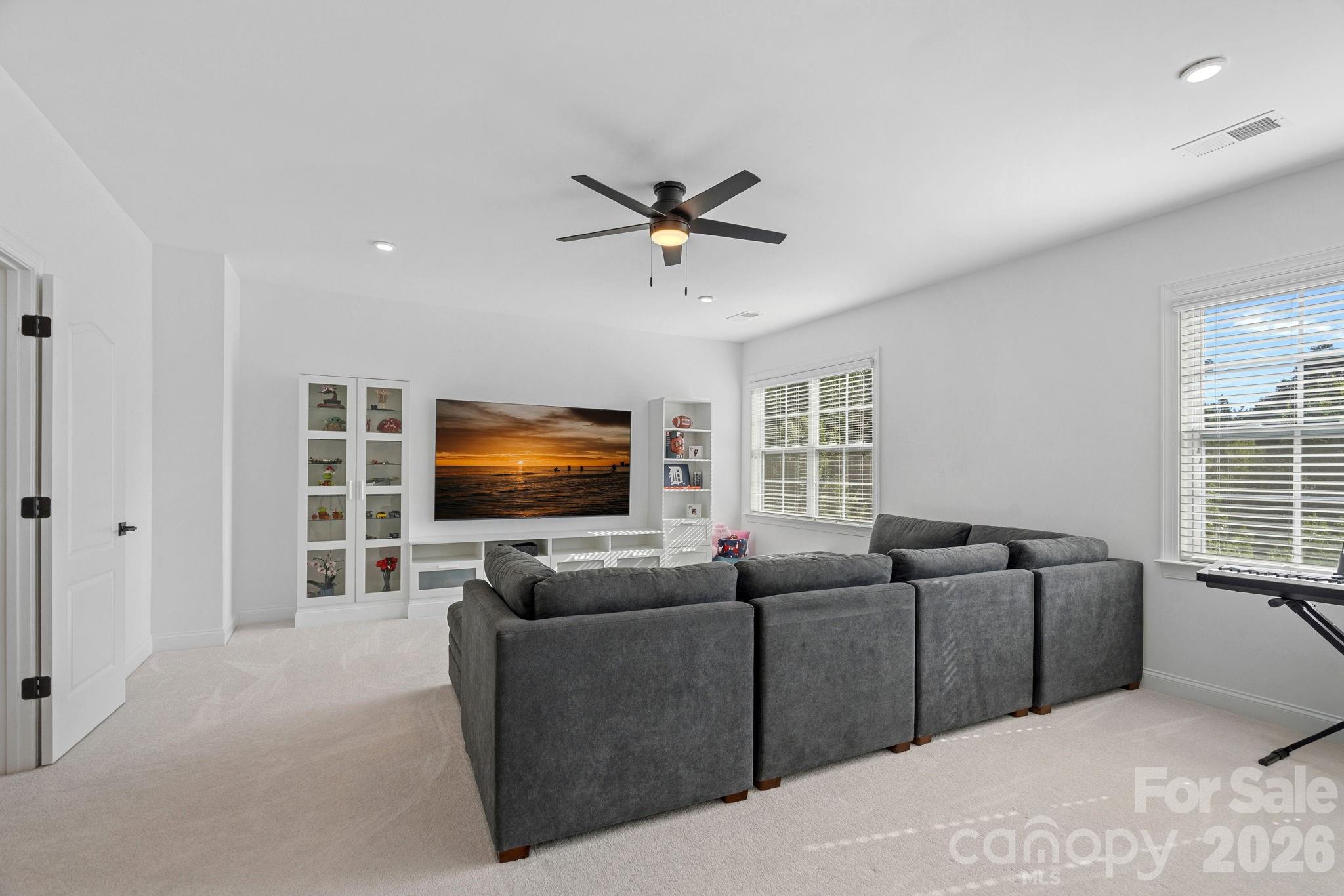 13147 Union Square Drive Property Photo 29