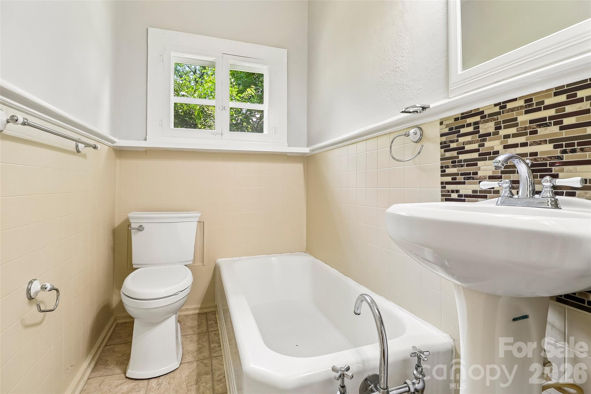 130 Lancaster Street Property Photo 6