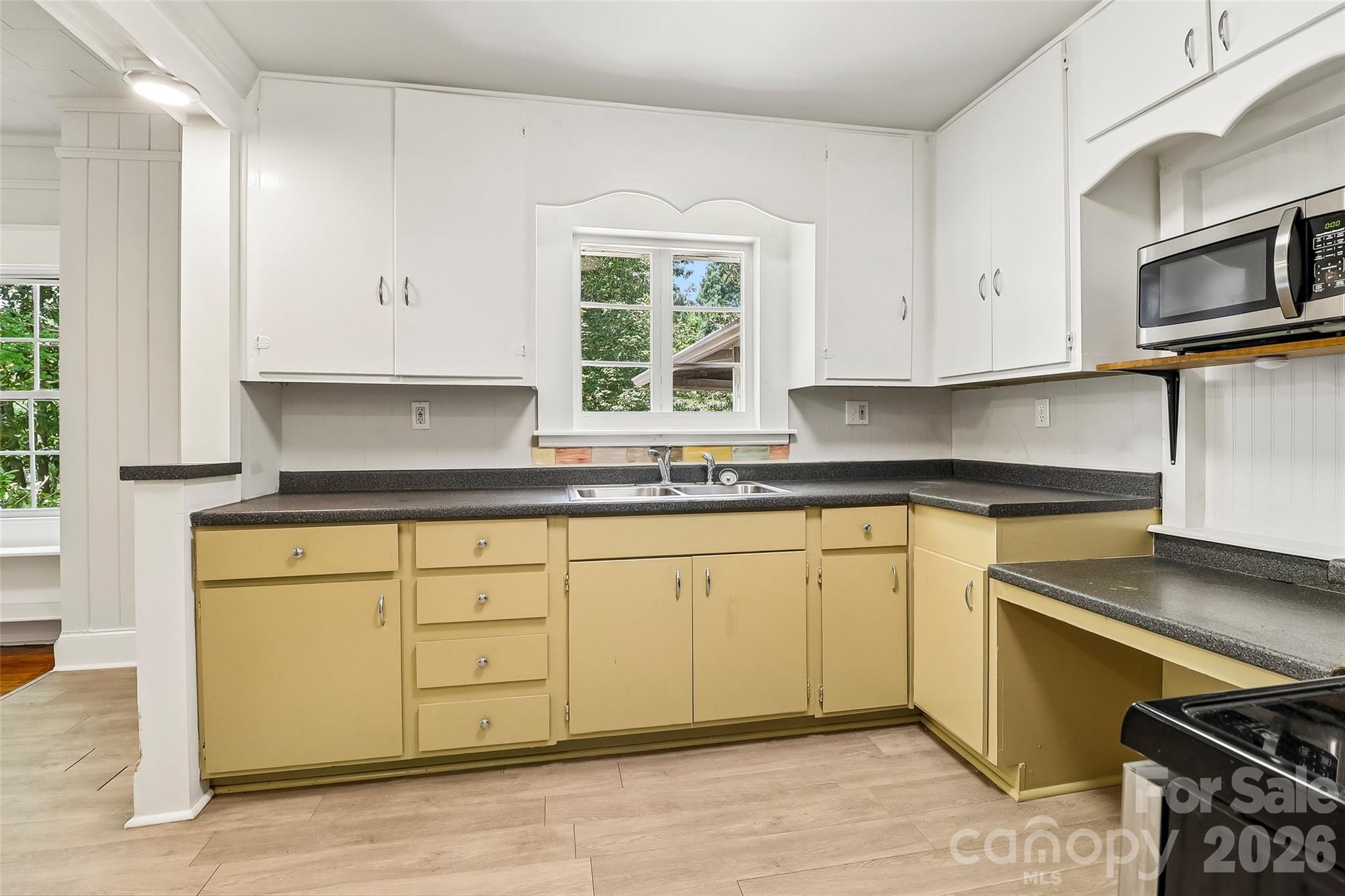 130 Lancaster Street Property Photo 11