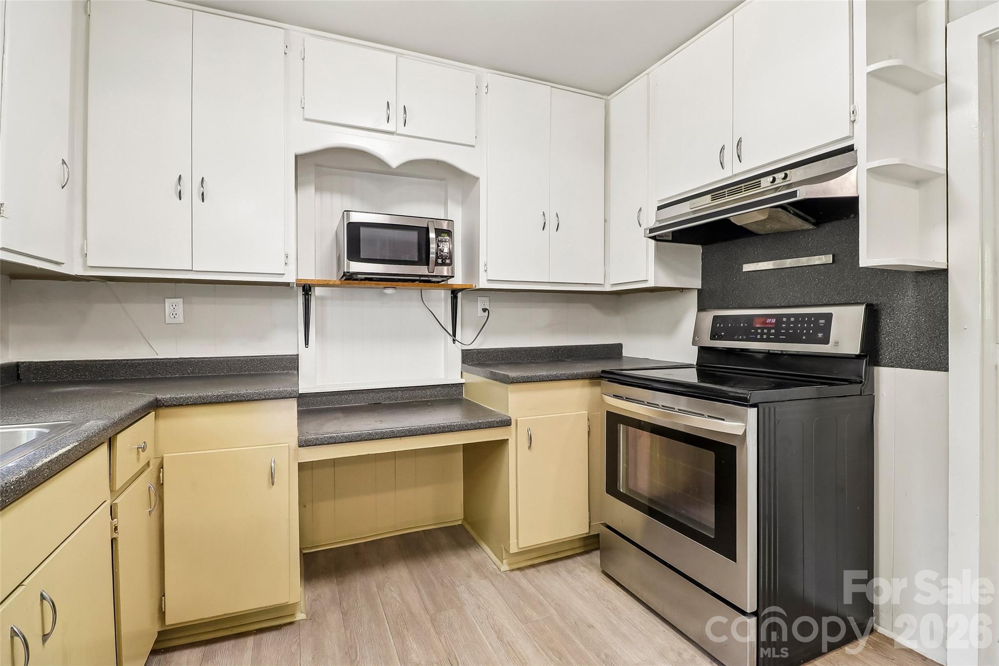 130 Lancaster Street Property Photo 12