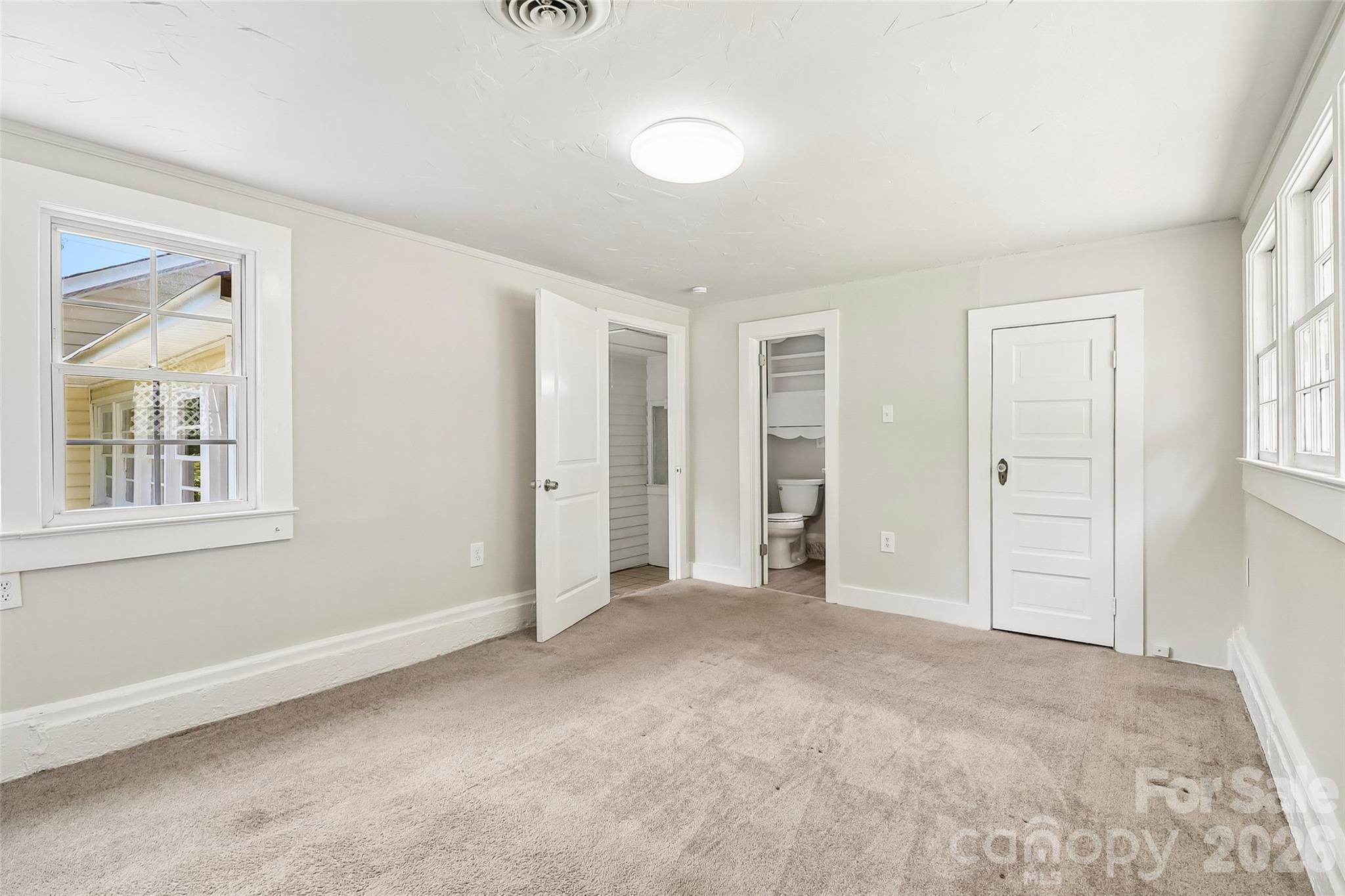 130 Lancaster Street Property Photo 17