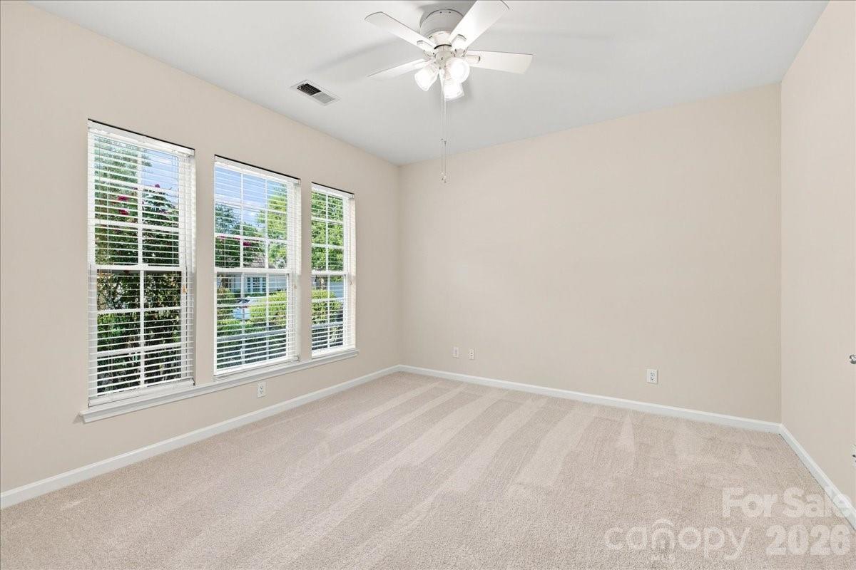 36145 Watsonia Street Property Photo 6