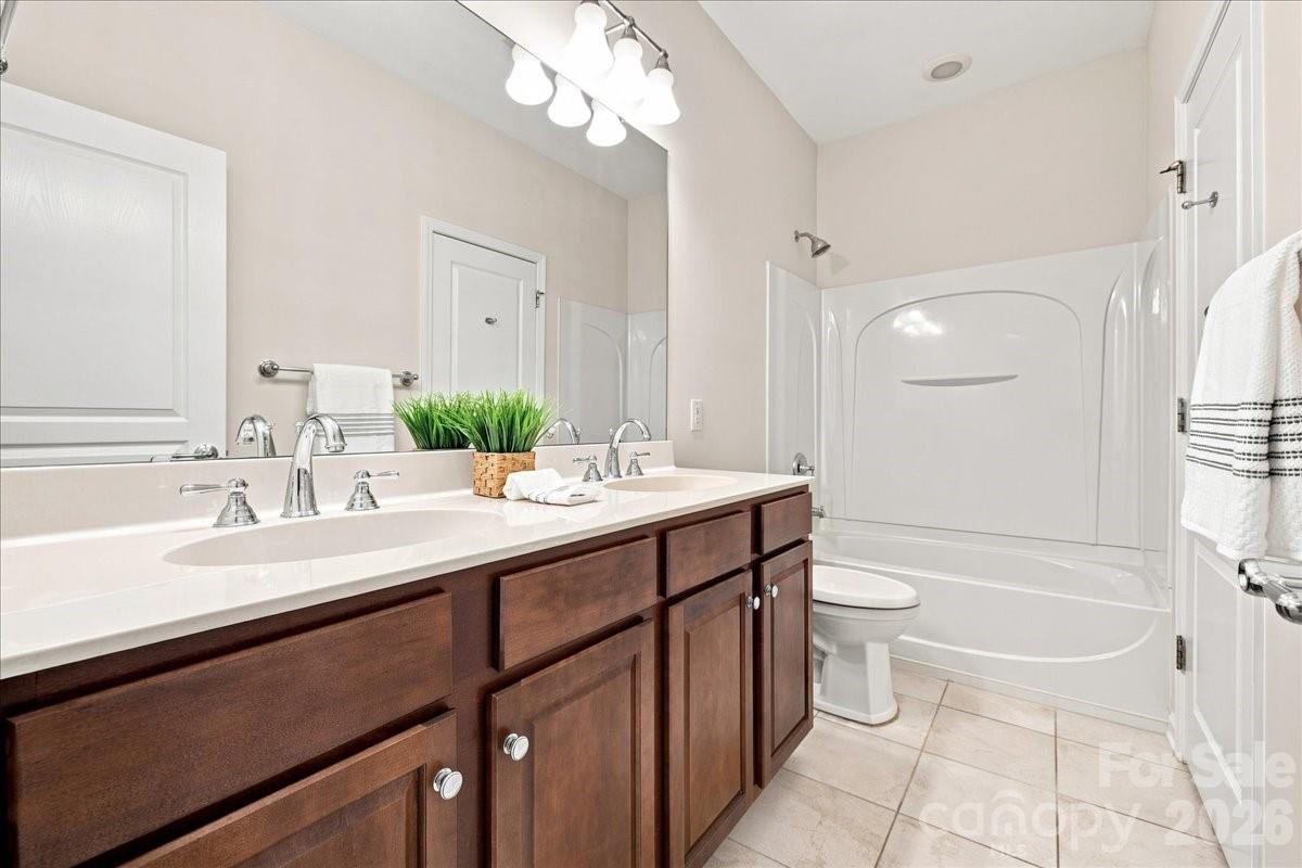 36145 Watsonia Street Property Photo 32