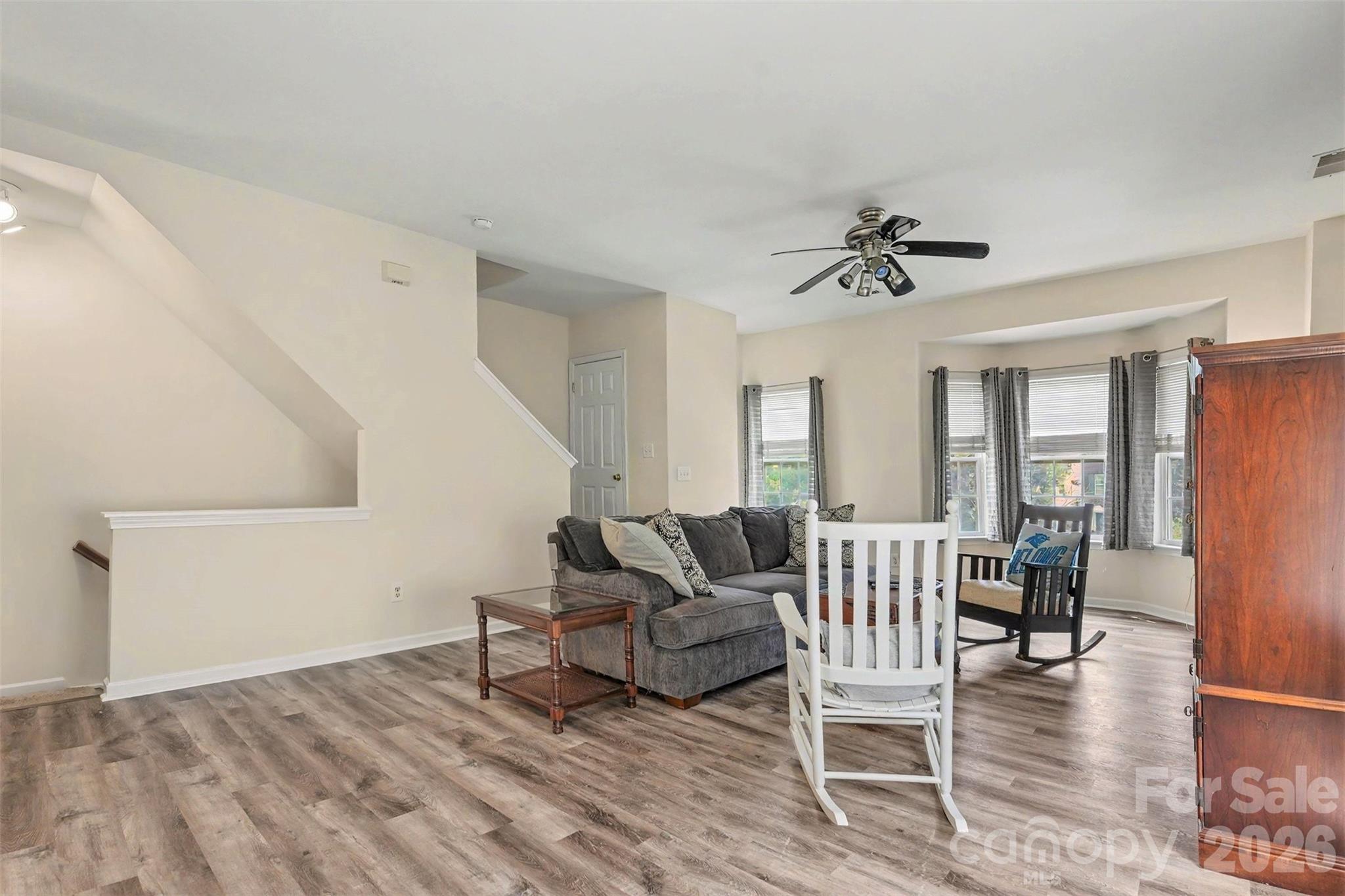 9866 Treeside Lane Property Photo 9