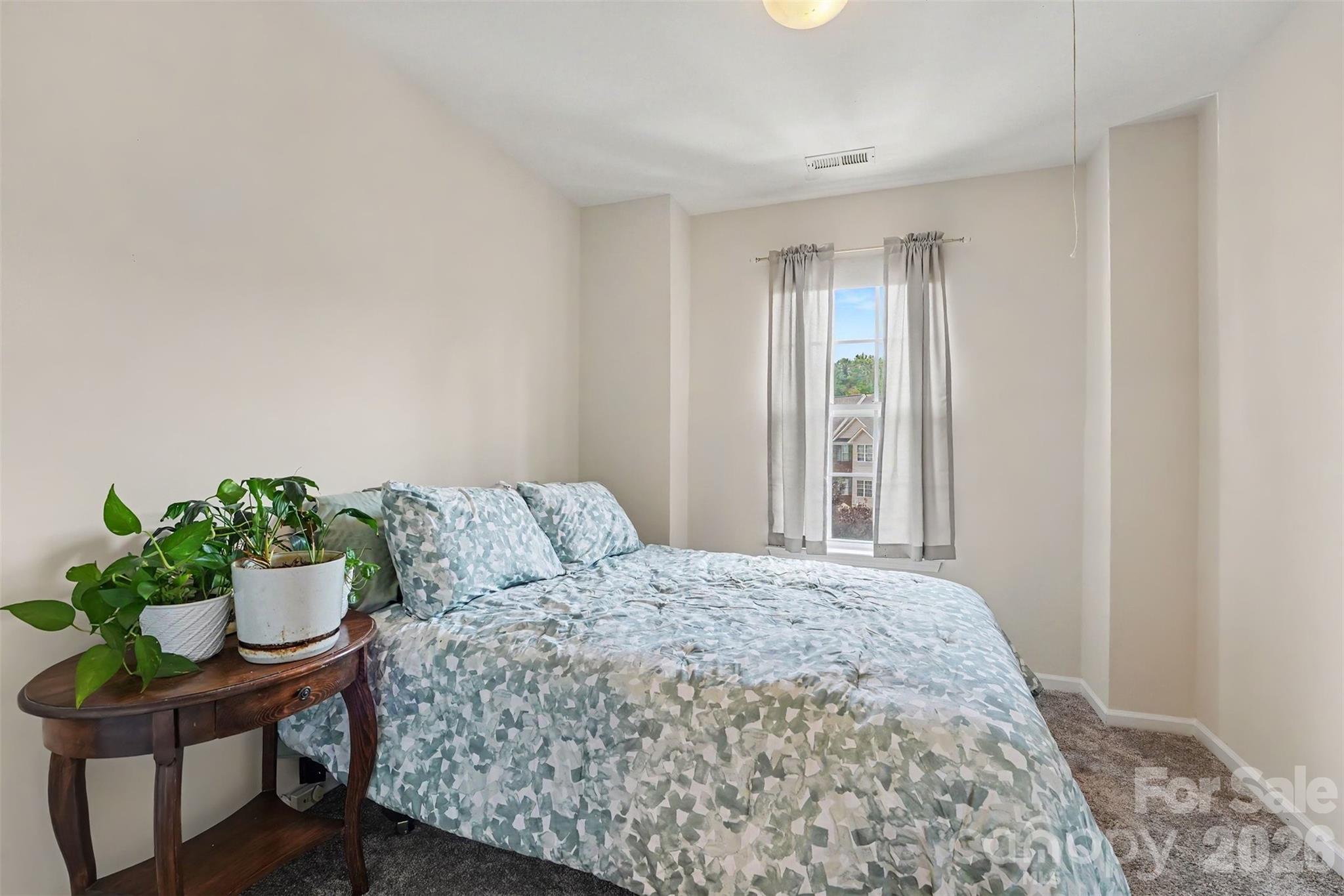 9866 Treeside Lane Property Photo 16