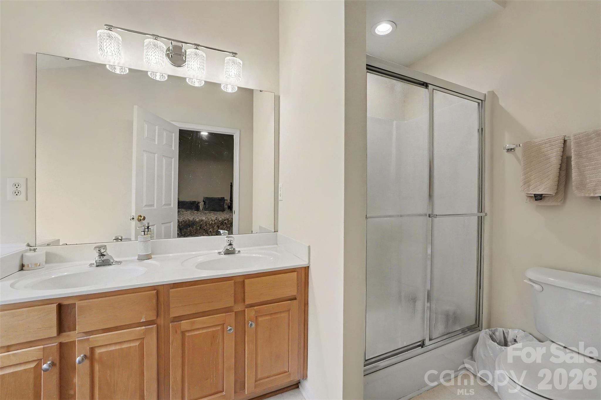 9866 Treeside Lane Property Photo 22