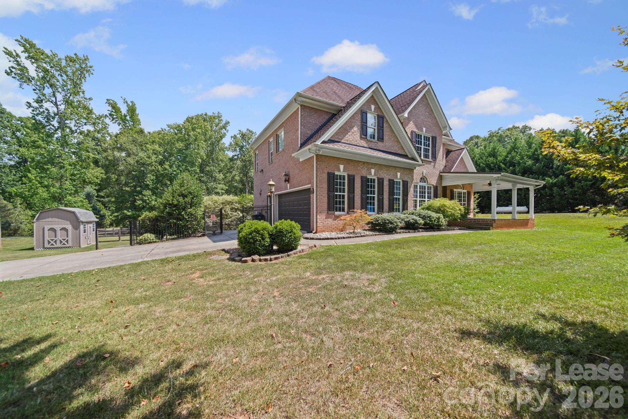 7107 Nesbit Road Property Photo 4
