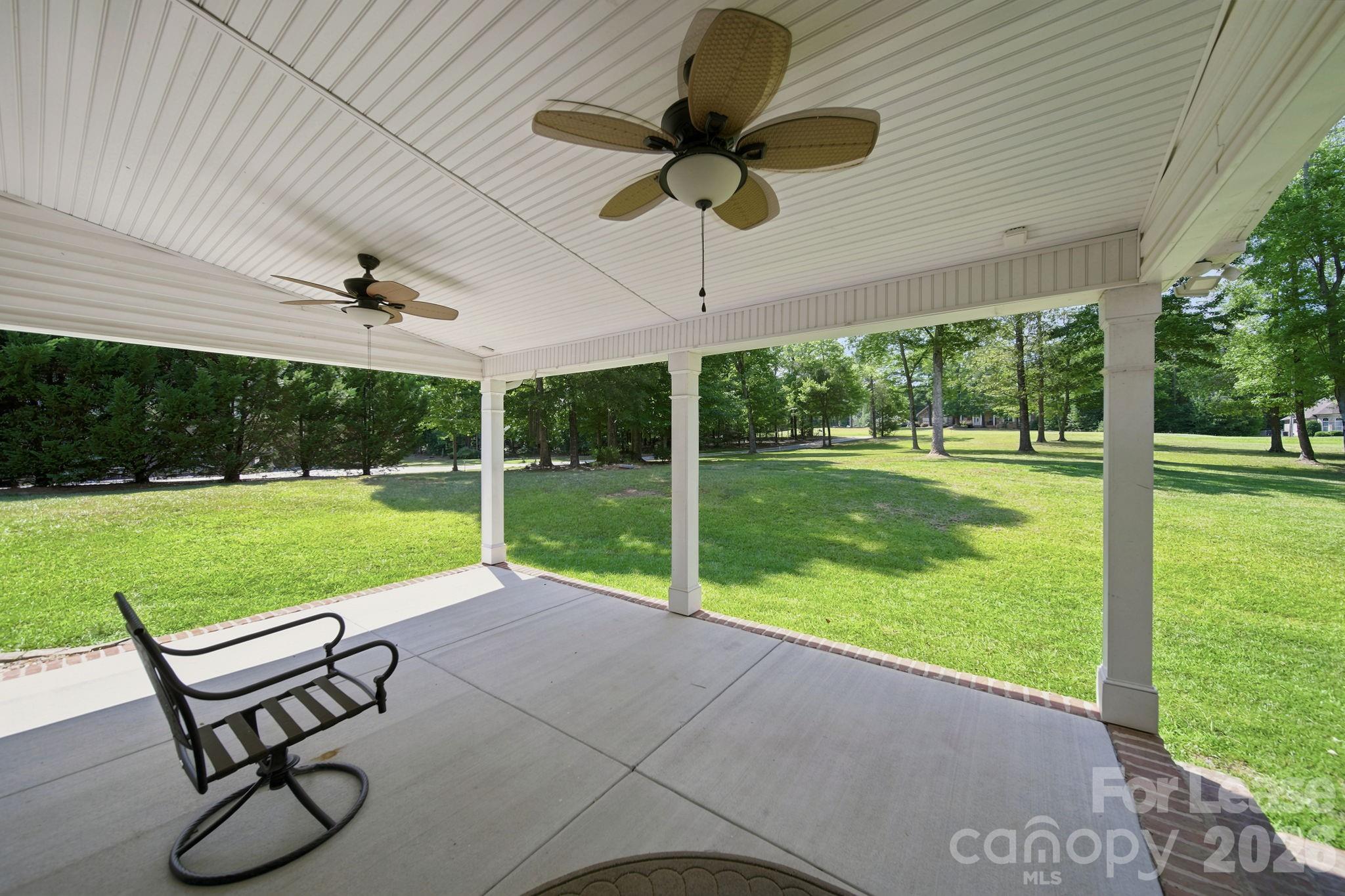 7107 Nesbit Road Property Photo 5