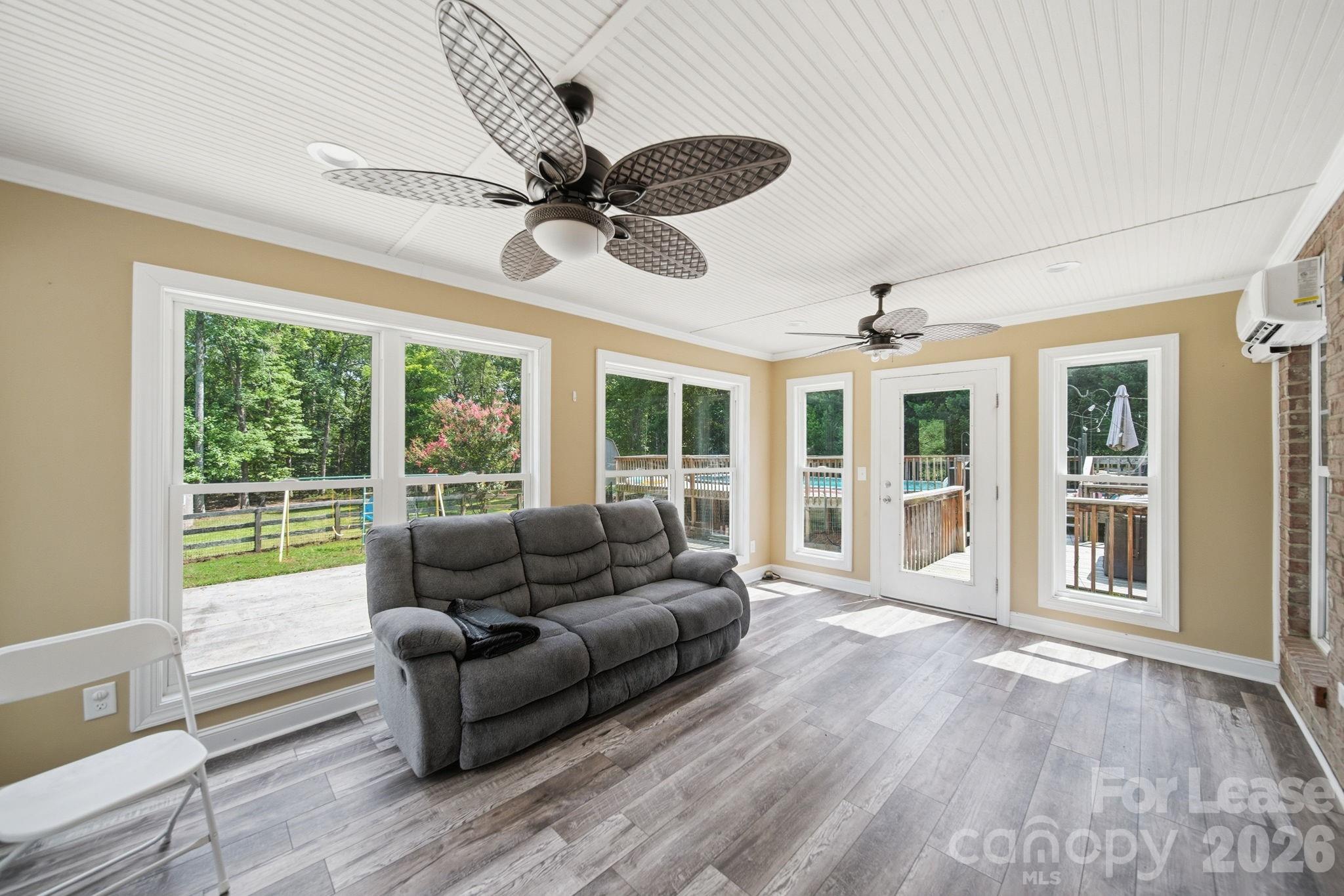 7107 Nesbit Road Property Photo 35