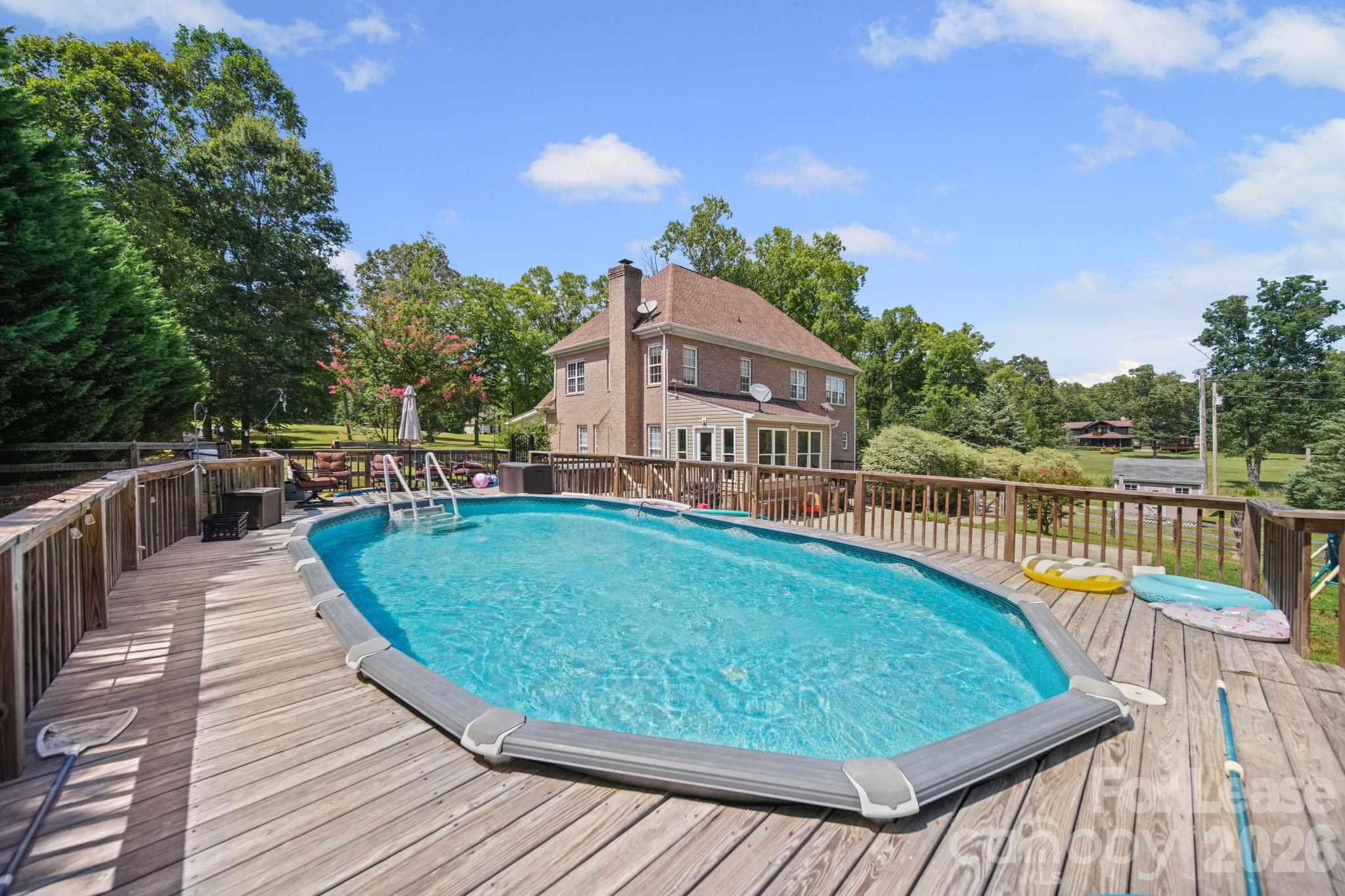 7107 Nesbit Road Property Photo 39