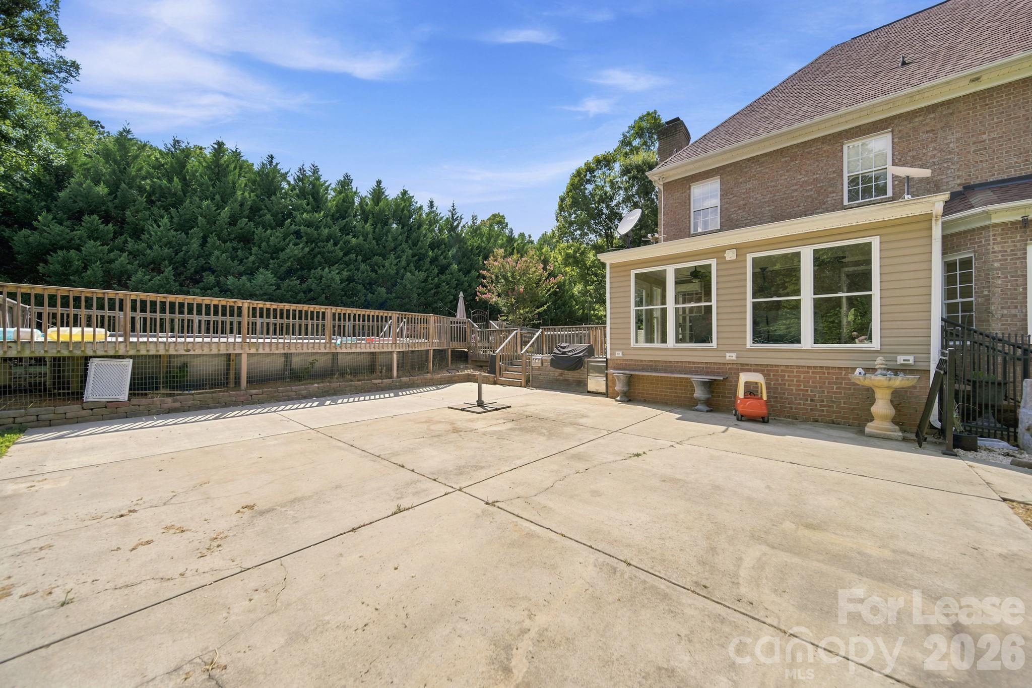 7107 Nesbit Road Property Photo 42