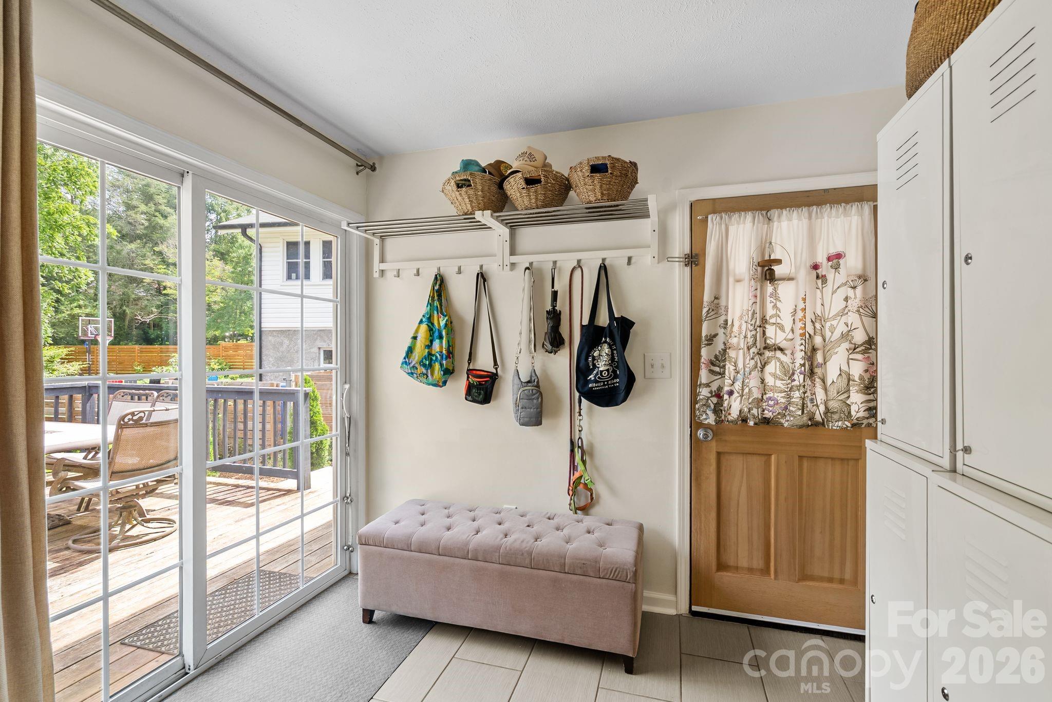 321 Sulphur Springs Road Property Photo 15
