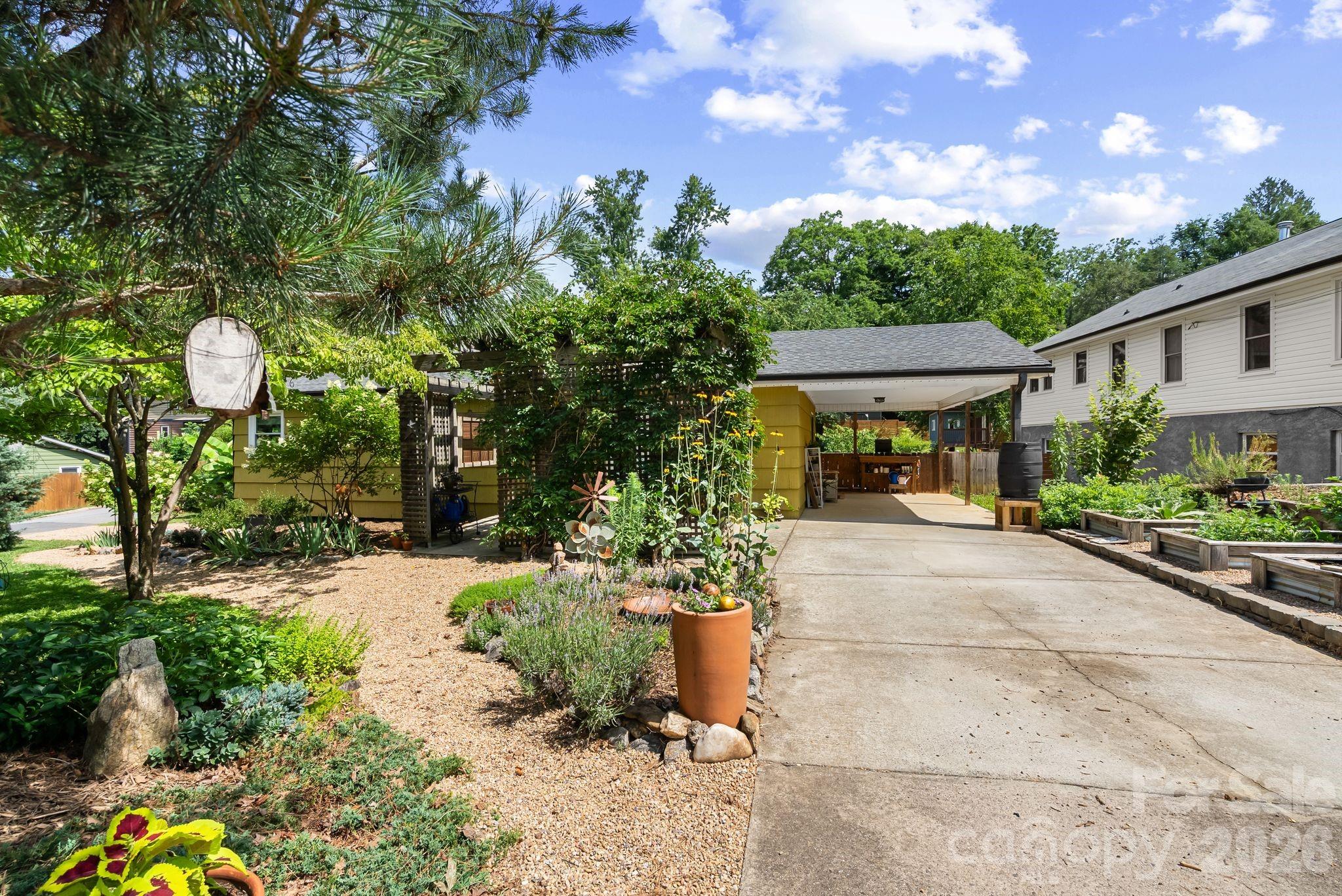 321 Sulphur Springs Road Property Photo 46