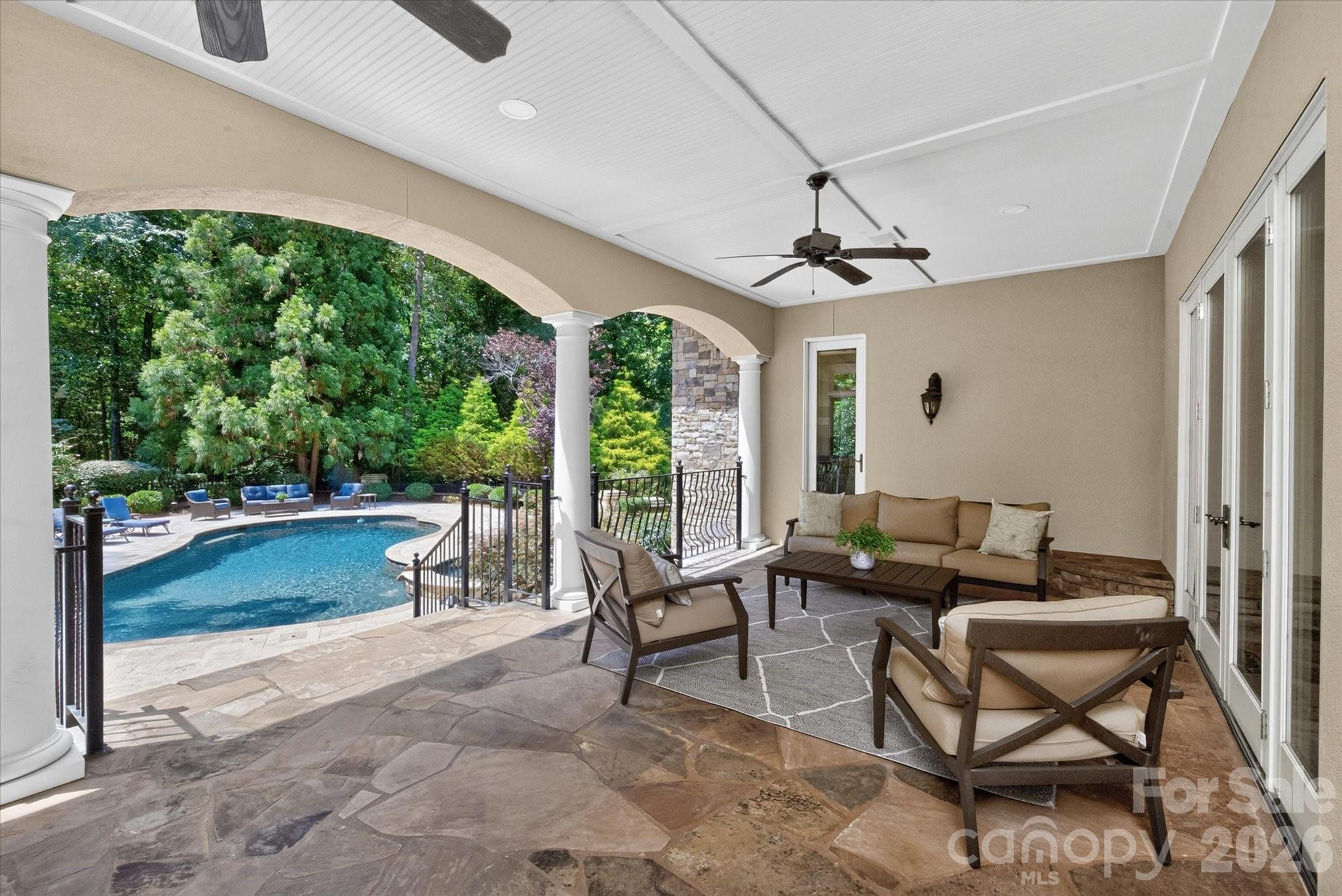 9117 Yellow Pine Court Property Photo 41