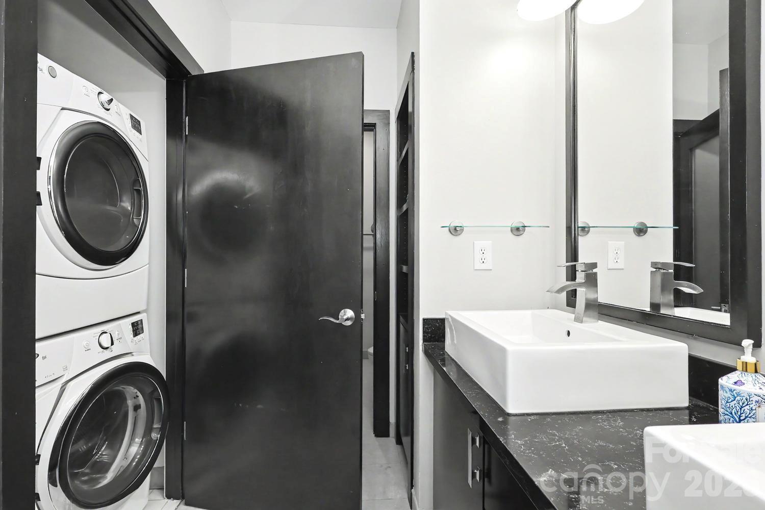 310 Arlington Avenue 214 Property Photo 18
