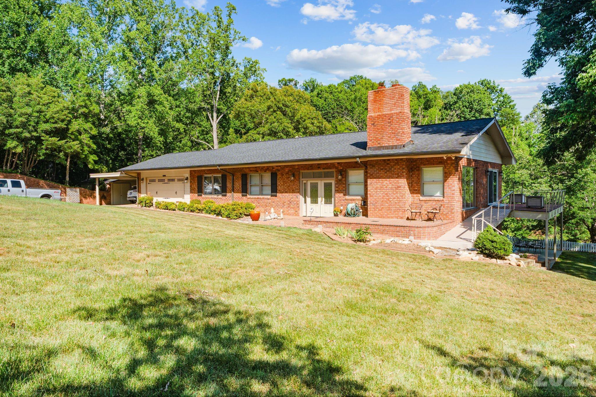 6296 Southlake Drive Property Photo 48