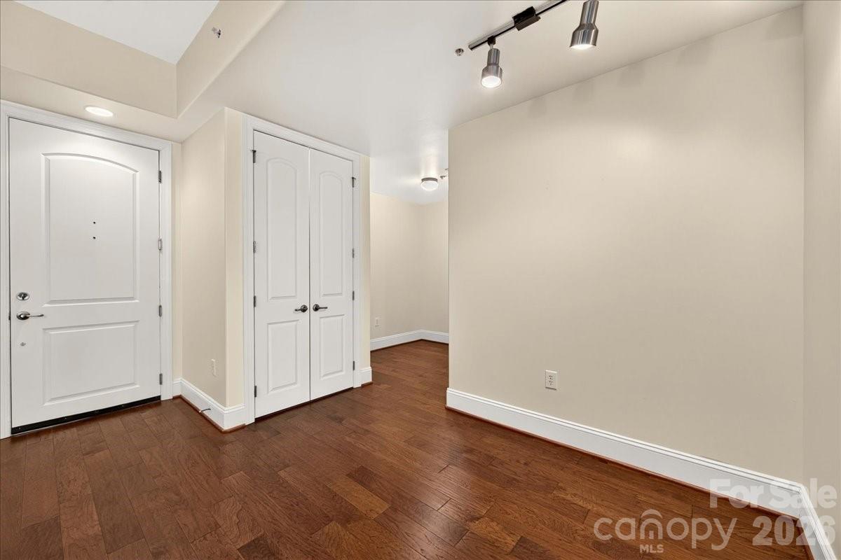 4625 Piedmont Row Drive 316 Property Photo 20