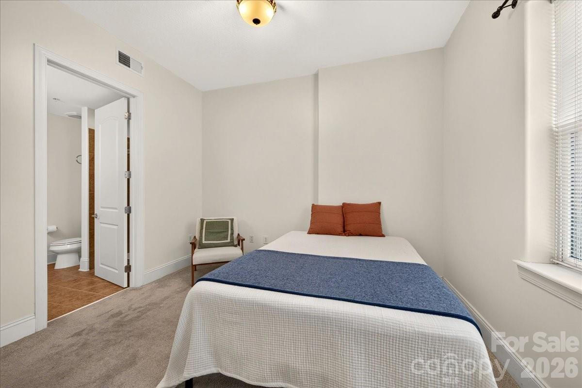 4625 Piedmont Row Drive 316 Property Photo 30