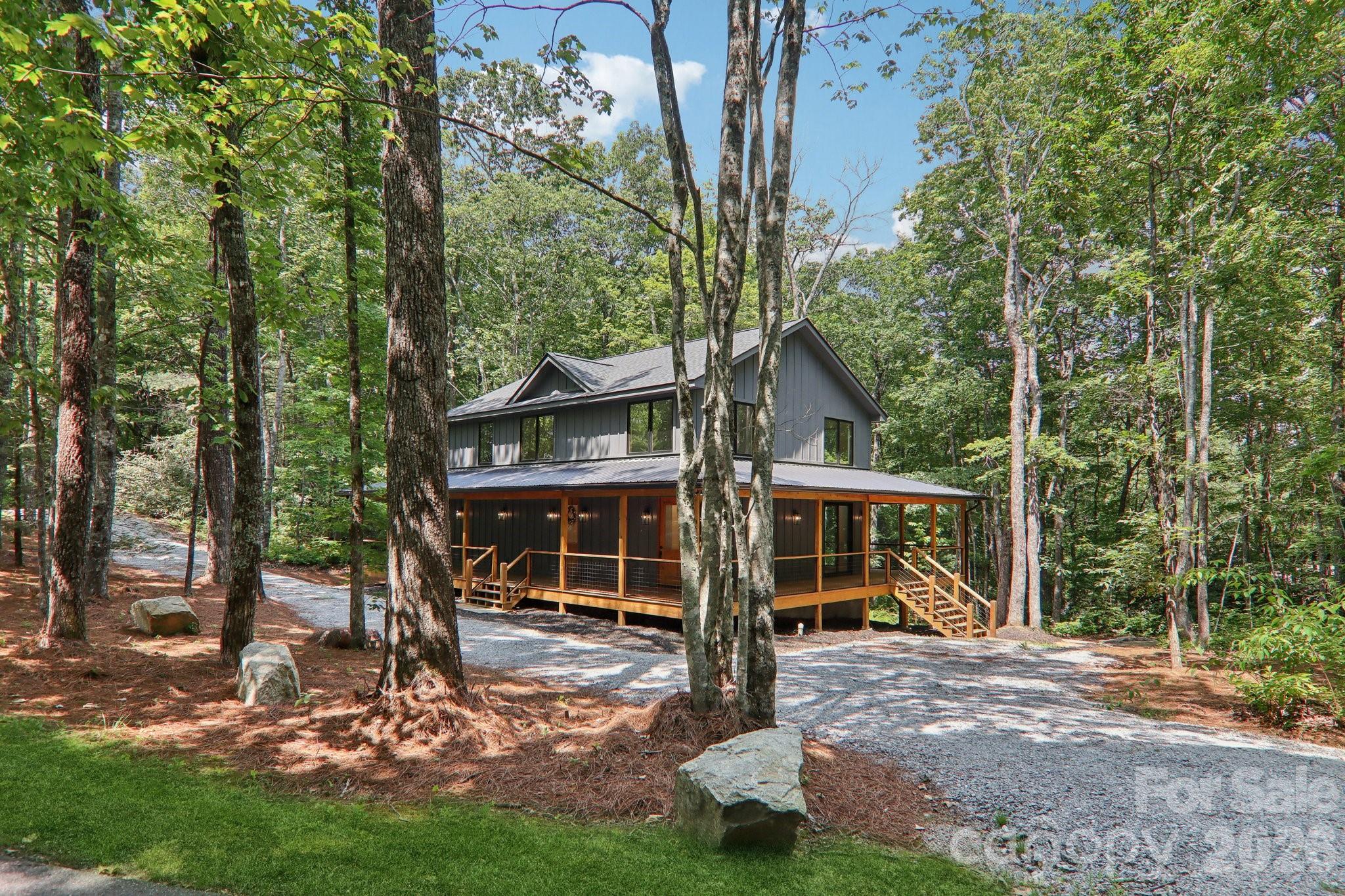 365 Cherokee Circle Property Photo 1