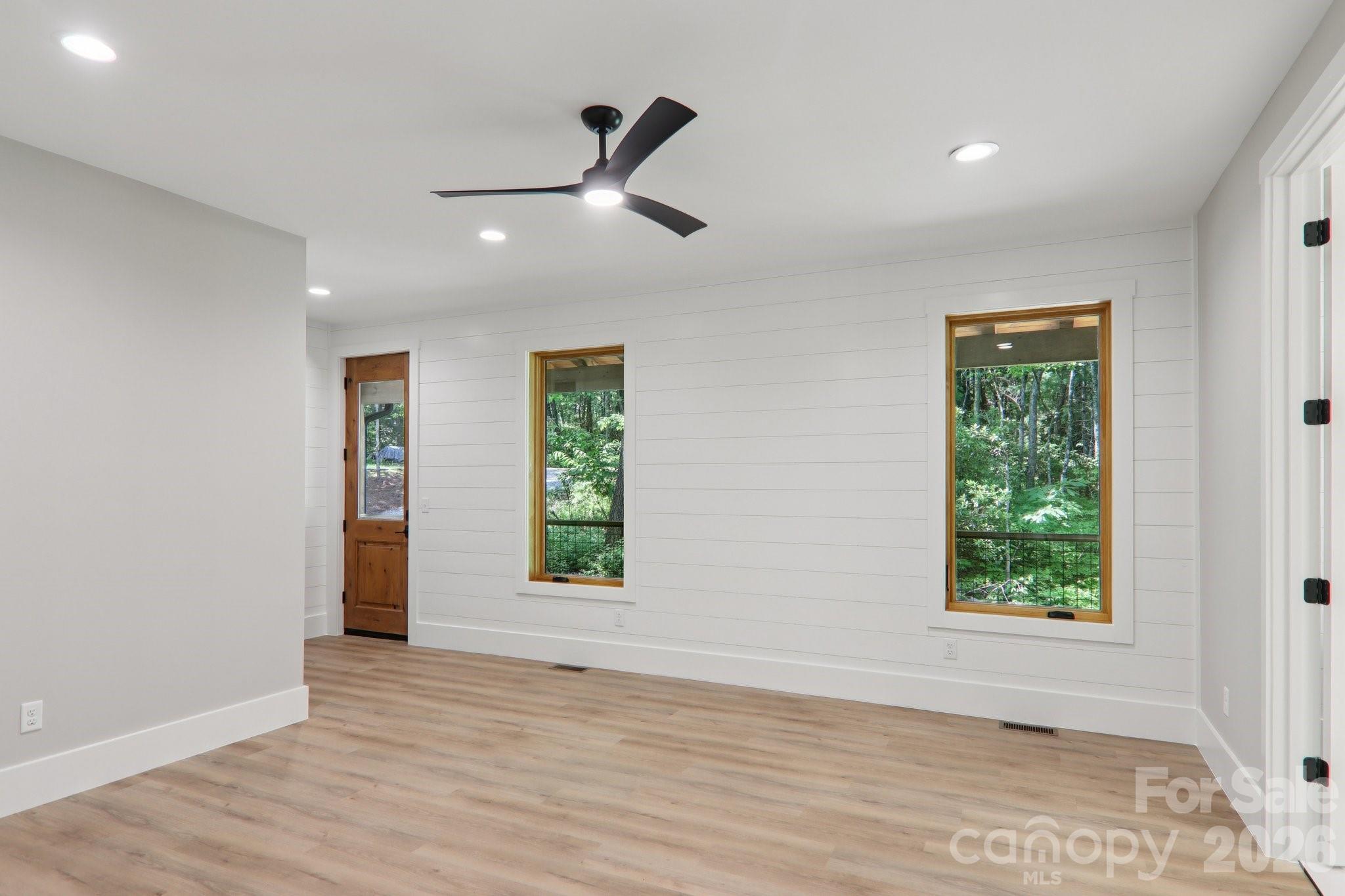 365 Cherokee Circle Property Photo 16