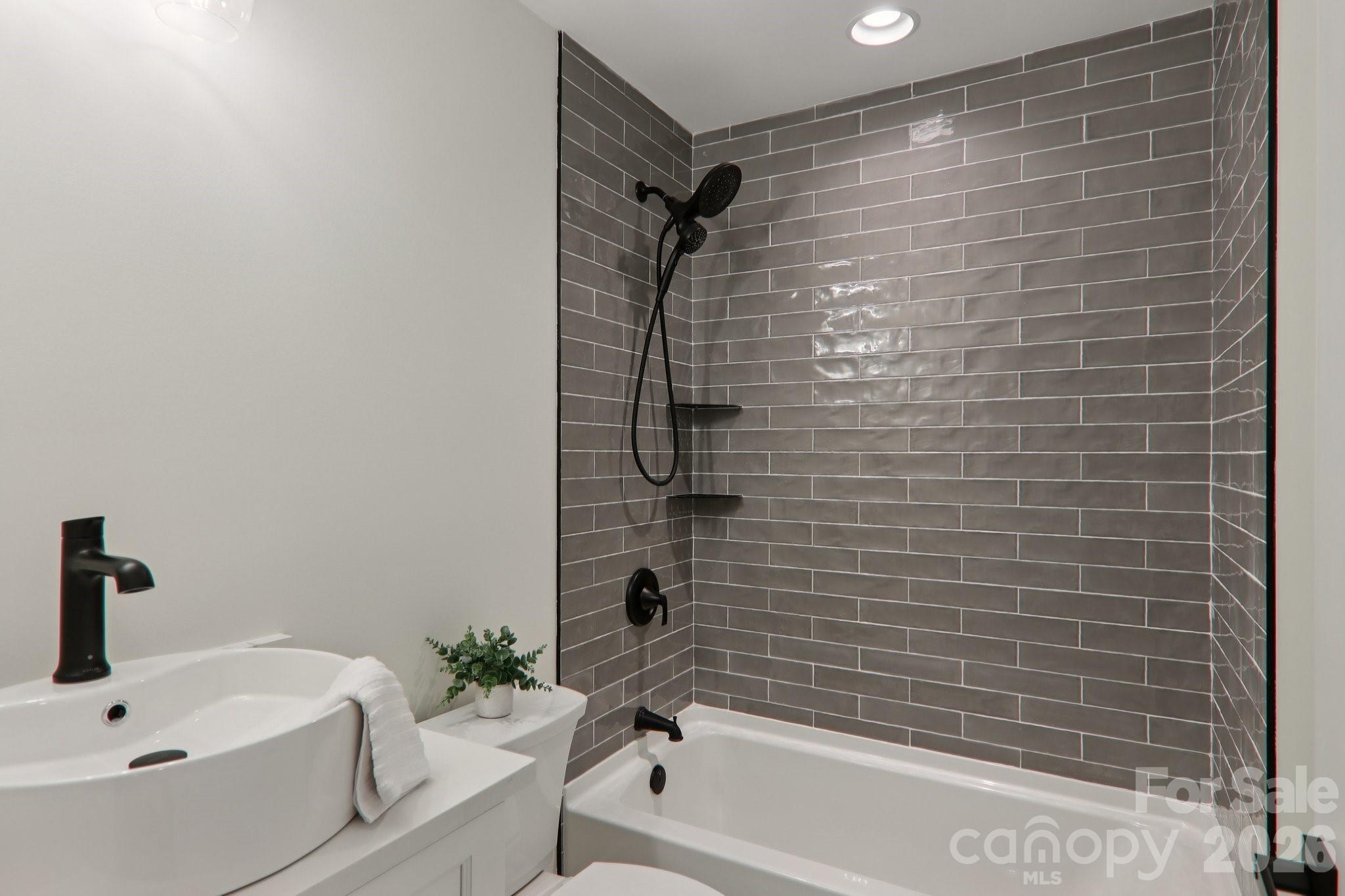 365 Cherokee Circle Property Photo 26