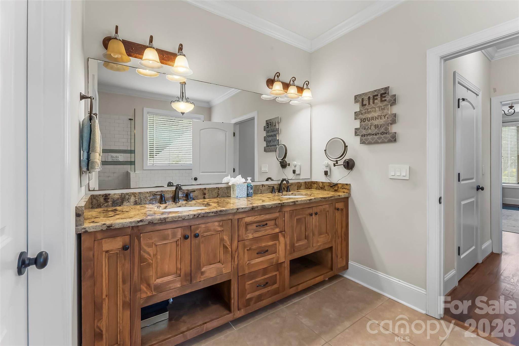 1776 White Water Court Property Photo 14