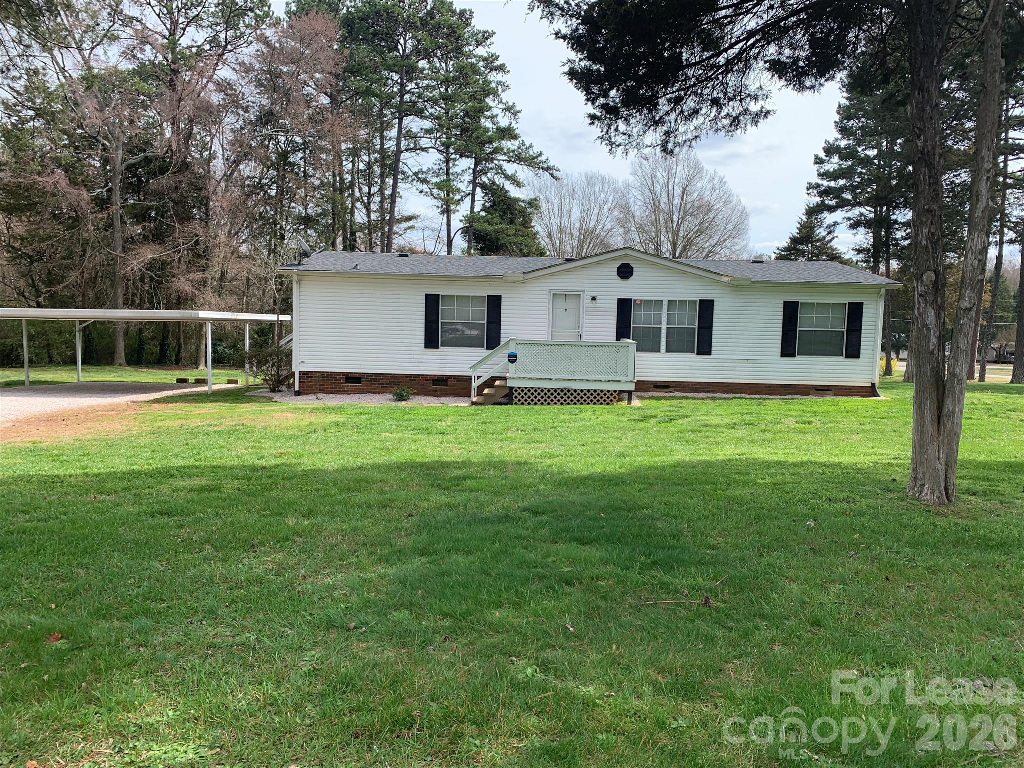 135 Langtree Road Property Photo 2