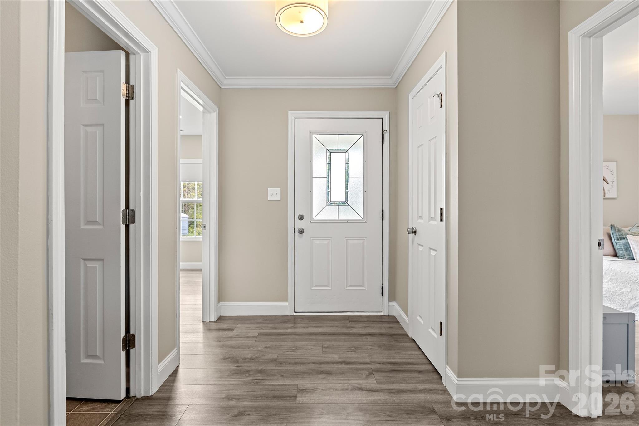 213 Planters Row Road Property Photo 3