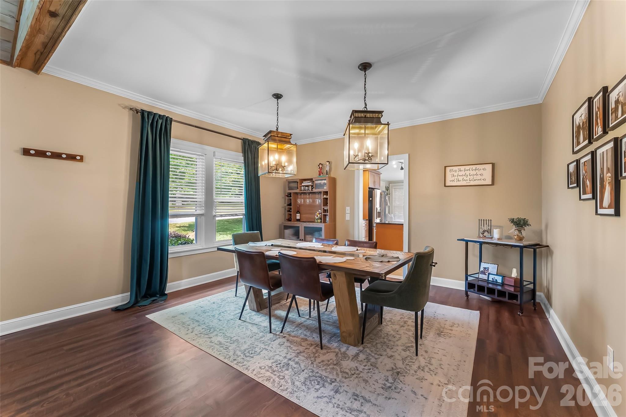 1026 14th Avenue Drive Property Photo 4