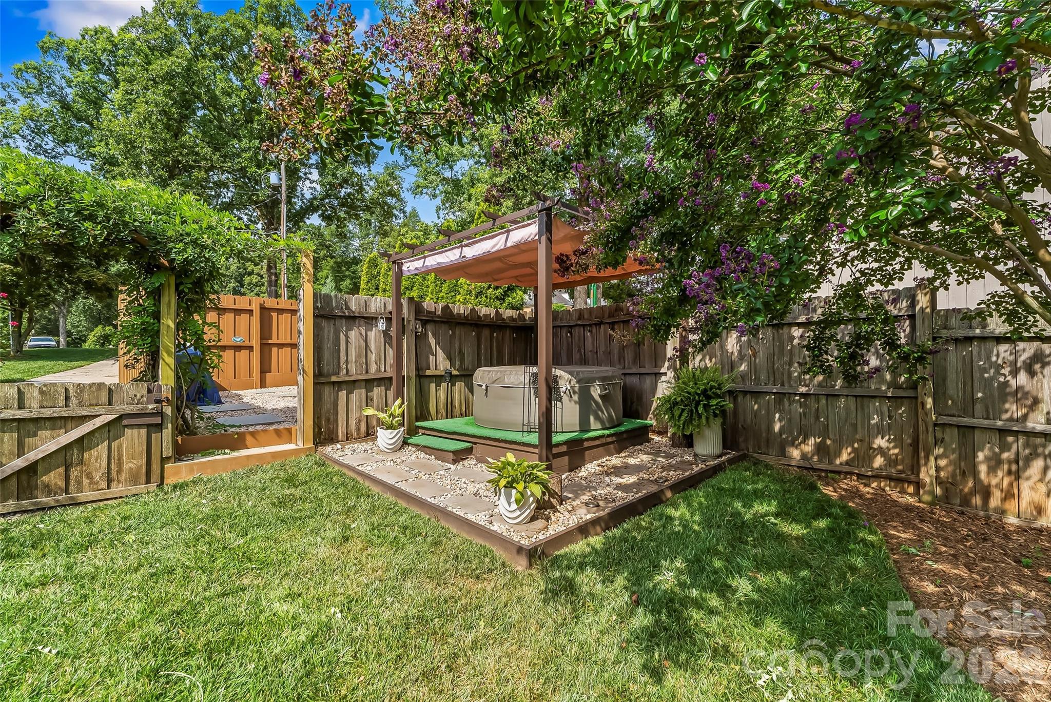 1026 14th Avenue Drive Property Photo 27