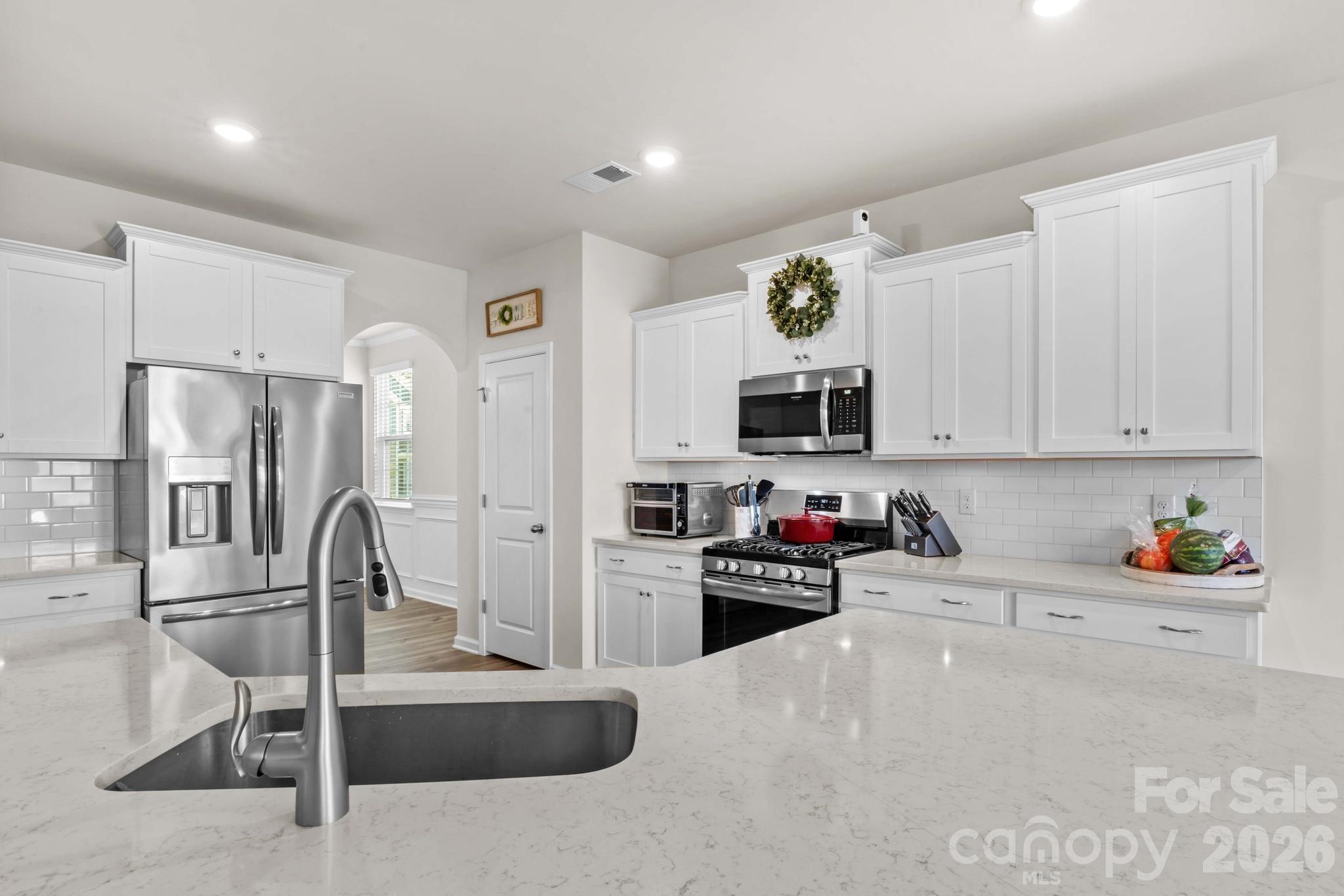 206 Abersham Drive Property Photo 8