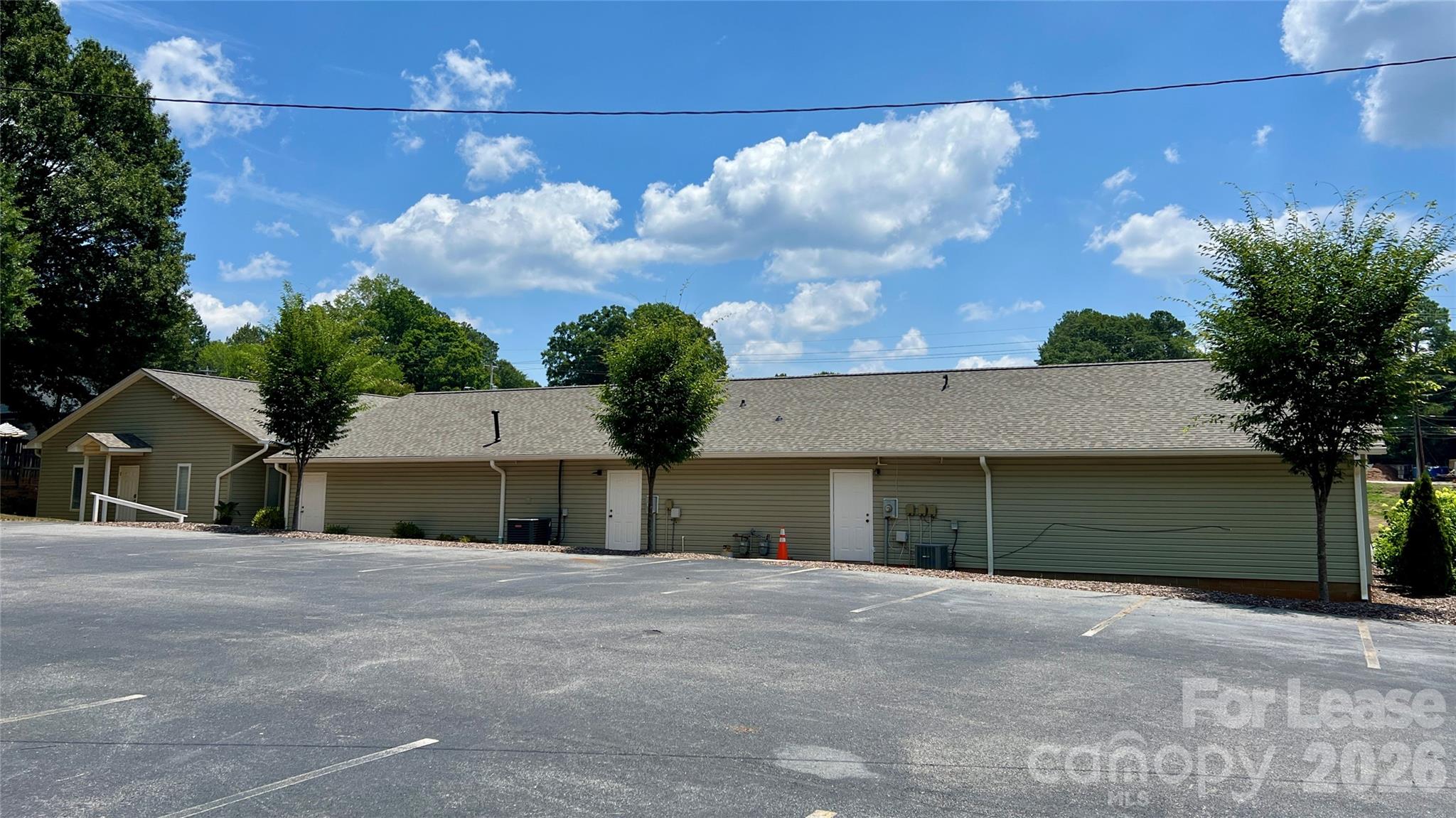 425 Cherryville Road Suite A Property Photo 3