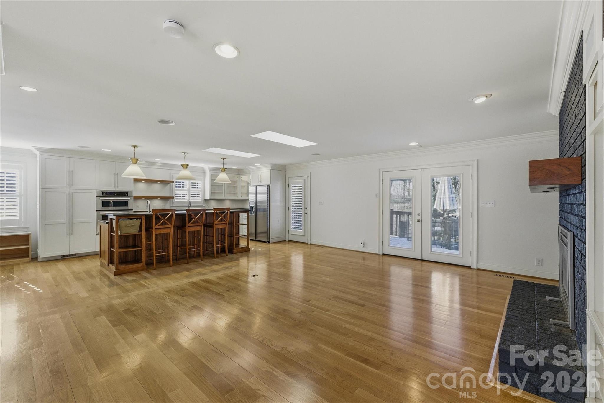 136 Mimosa Hills Drive Property Photo 4