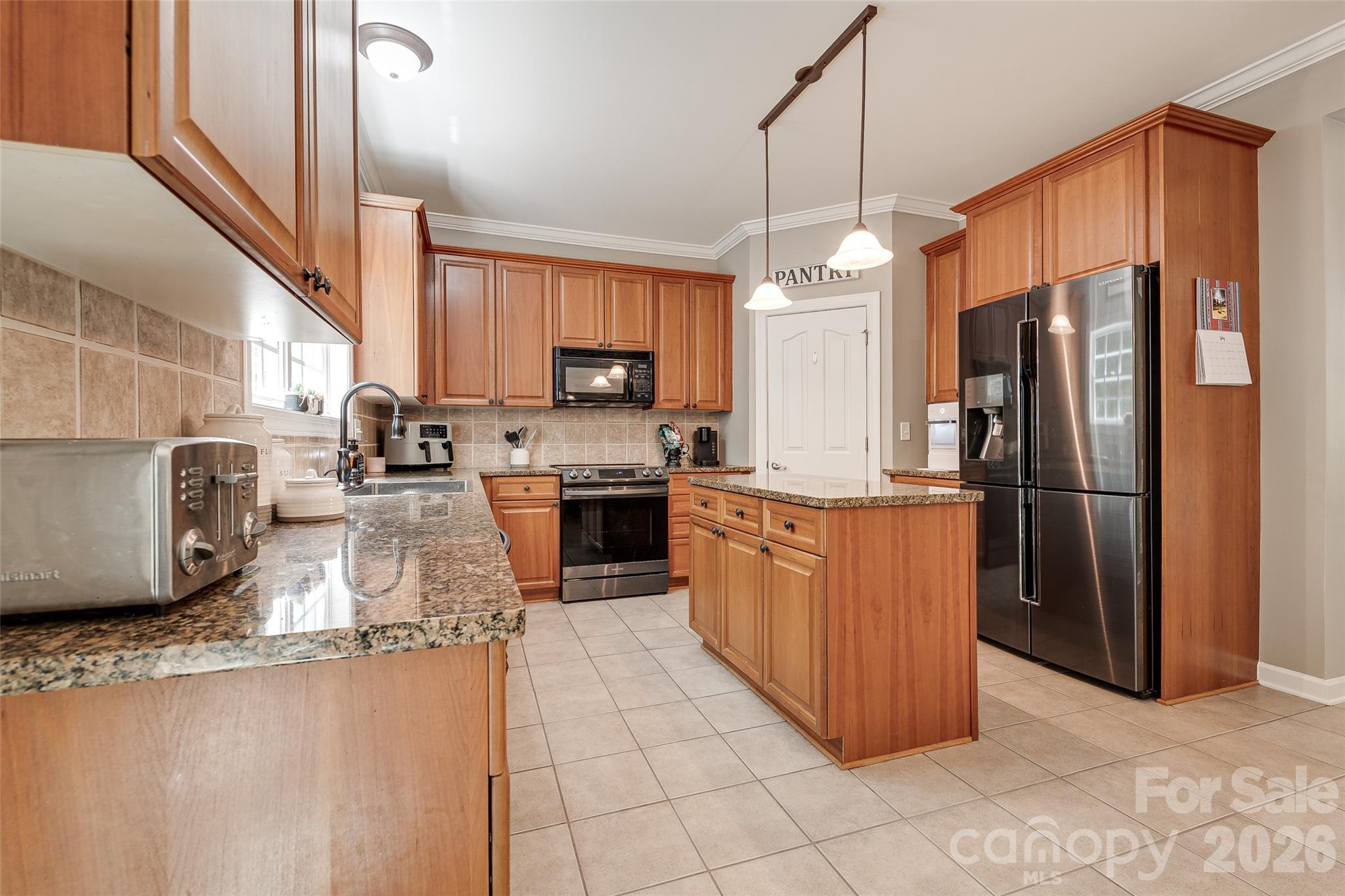 14427 Maclauren Lane Property Photo 10