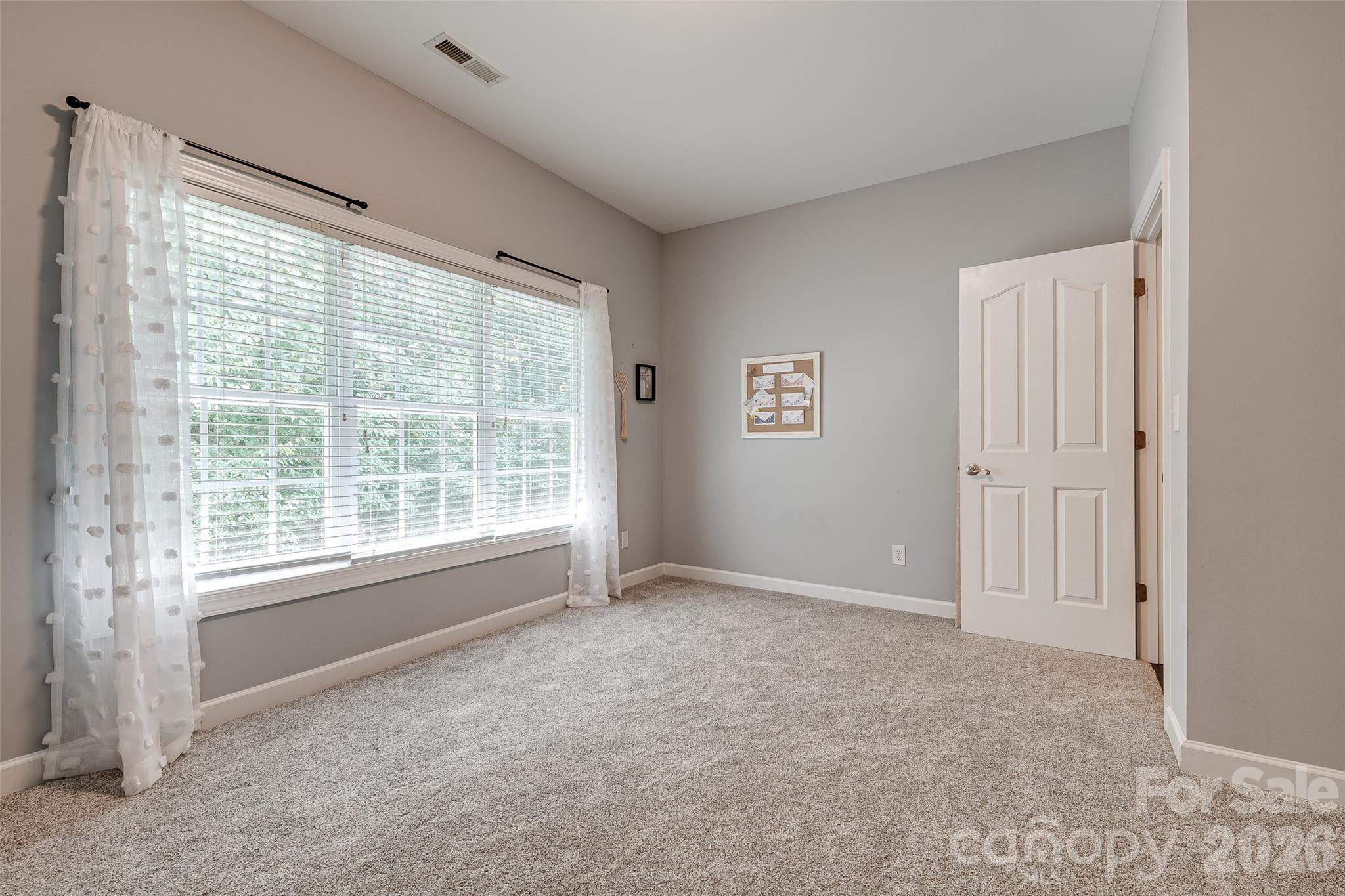 14427 Maclauren Lane Property Photo 28