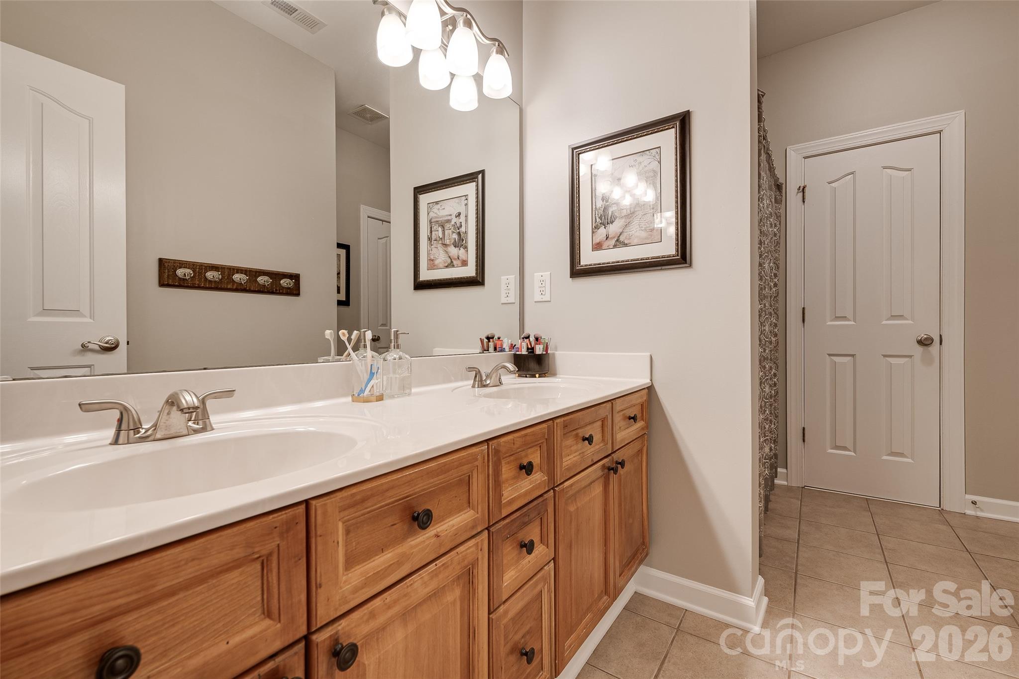 14427 Maclauren Lane Property Photo 34