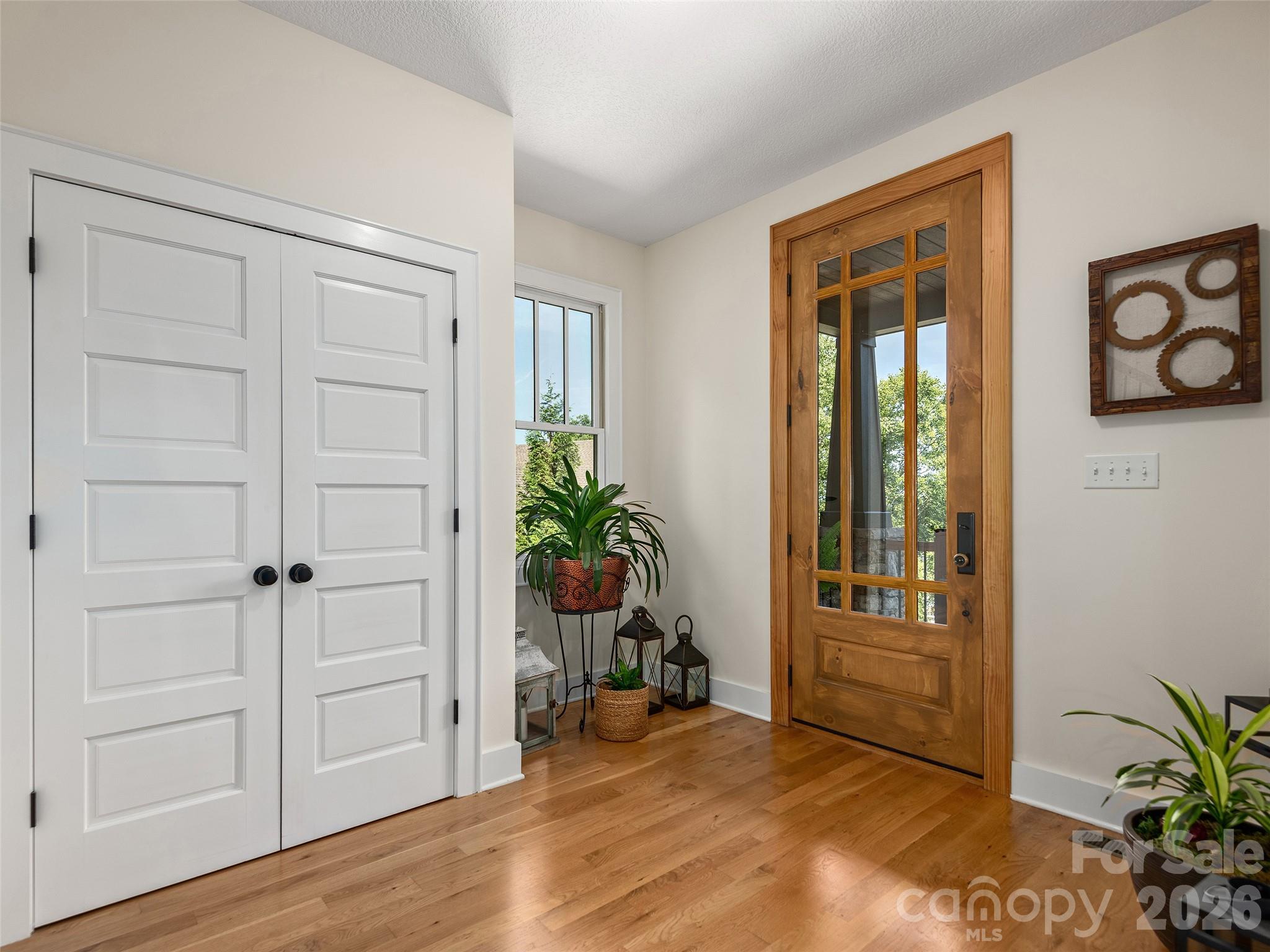 80 Village Pointe Lane Property Photo 6