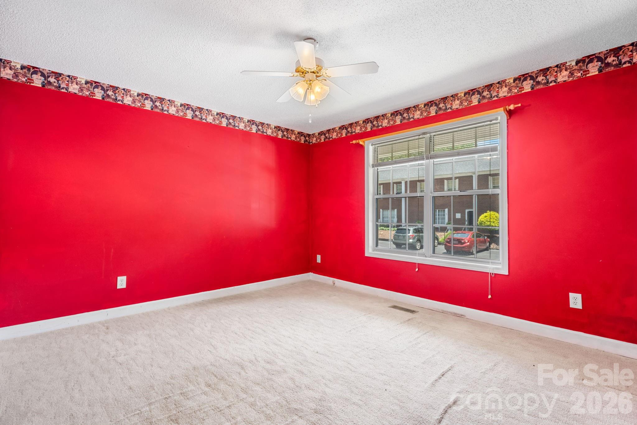 75 Laurelwood Drive 97 Property Photo 16