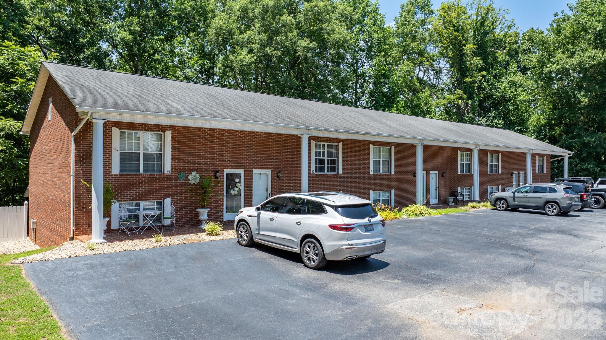 75 Laurelwood Drive 97 Property Photo 19