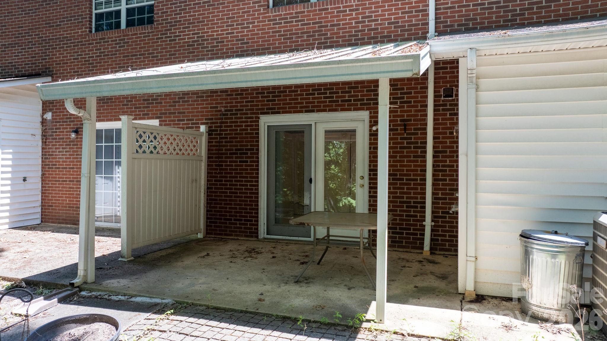 75 Laurelwood Drive 97 Property Photo 23