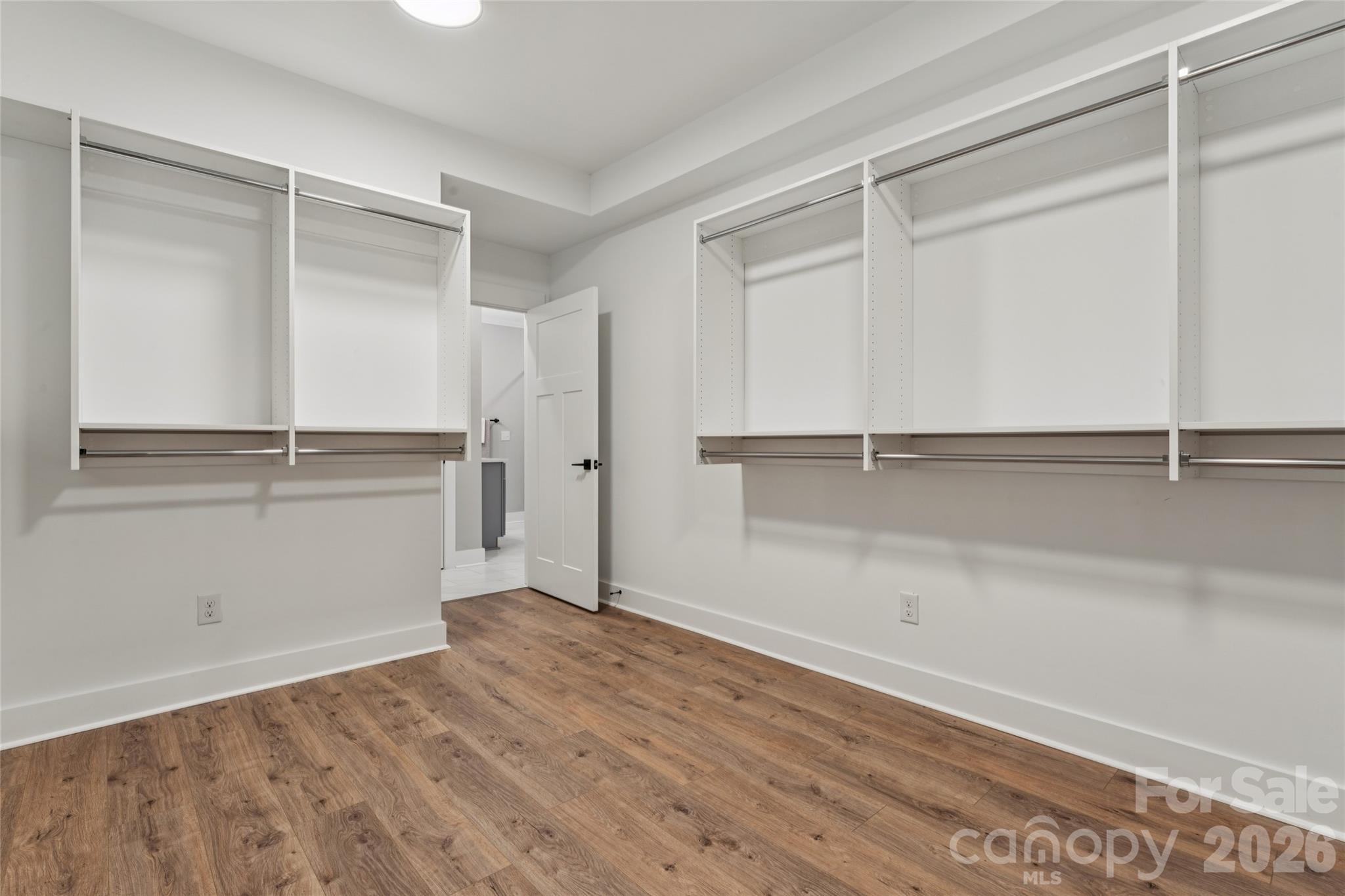 144 Reserve Drive Property Photo 18