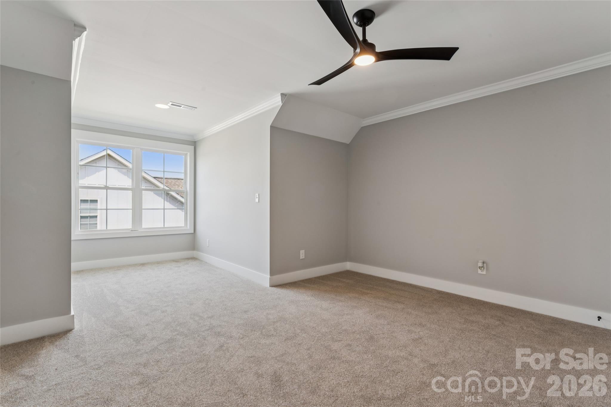 144 Reserve Drive Property Photo 23