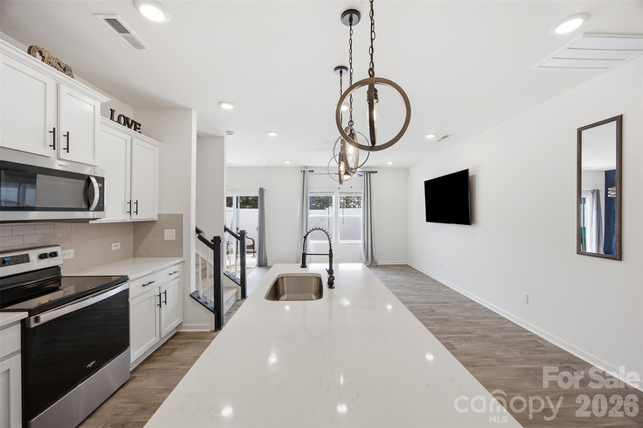 2037 Crooked Oak Lane Property Photo 12