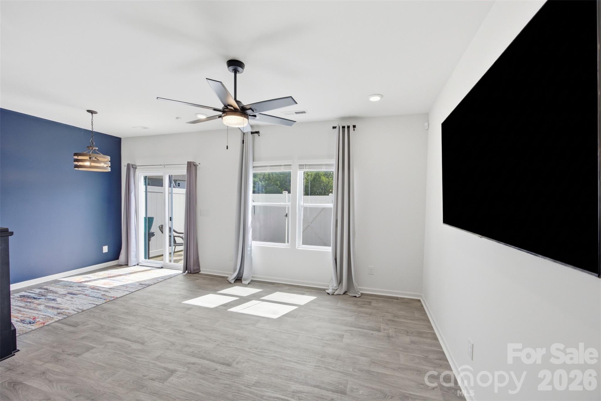 2037 Crooked Oak Lane Property Photo 15